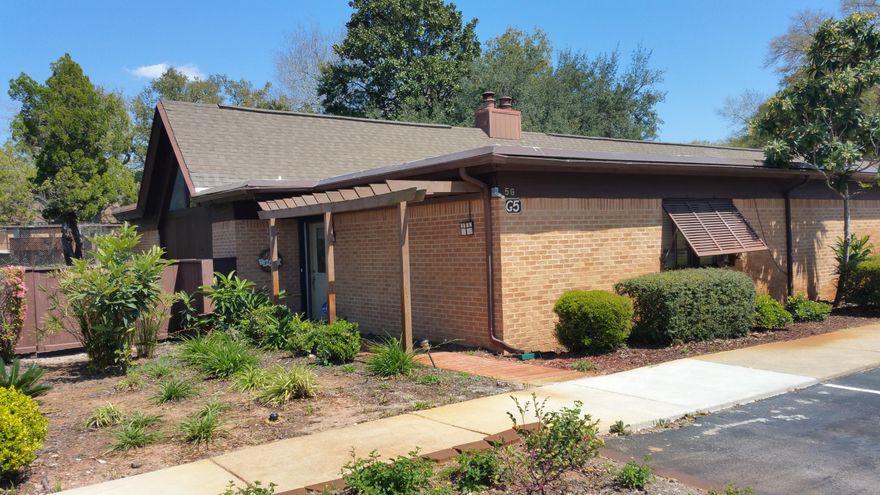 Mossey Cove is a bayfront townhome complex surrounded by mature, live oaks and magnolias, centrally located just off Main Street on Indian Trail, convenient to schools, restaurants, shopping, city parks, attractions, churches, Destin Harbor, Joe's Bayou and our beautiful sugar white sand beaches. Two bedroom, two bath single level townhome with a fireplace, vaulted ceiling in living area, lots of windows and natural light. Master bedroom has two closets, private bath. Homeowners enjoy an Olympic sized pool, community room, tennis courts, boat launch. Relax by the pool, enjoy a game of tennis or try some fishing on the bay. Assigned parking space directly in front of unit. Great location! Hurry...this one won't last long!