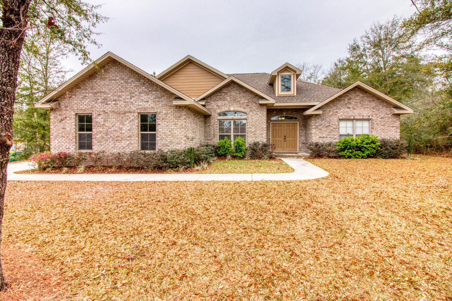 This is a turnkey home that is almost brand new. It has a very open floor plan that is great for entertaining! High ceilings and hard wood flooring throughout the open living and formal dining area. The kitchen has new stainless steel appliances and an eat-in kitchen.Master bedroom is extra-large with with a master bathroom having dual vanity, walk in shower, a deep soaking tub. This home is located in Camellia Cove. A quiet and private little community that is secluded. Great for a buyer that is looking for a comfortable home or an investor looking for a stable rental. It is conveniently located within a few minutes of the new multiplex theater, shopping area, restaurants,Crestview Community Center, and the Crestview Industrial Park, and access to Hwy 85, I-10 and Hwy 90.