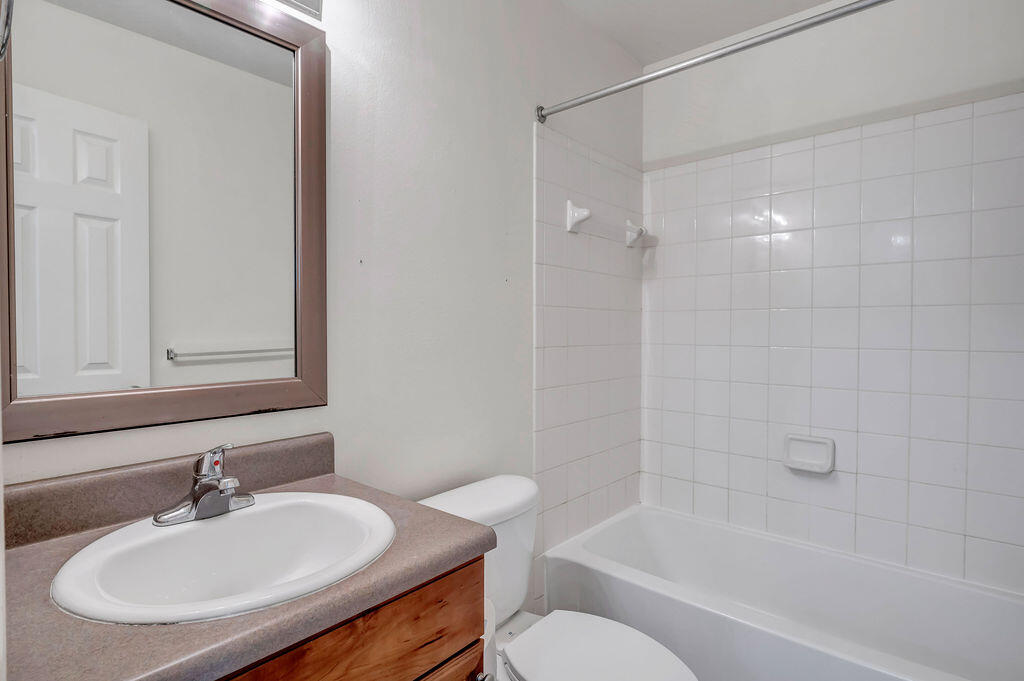 EAGLES LANDING S/D - Residential