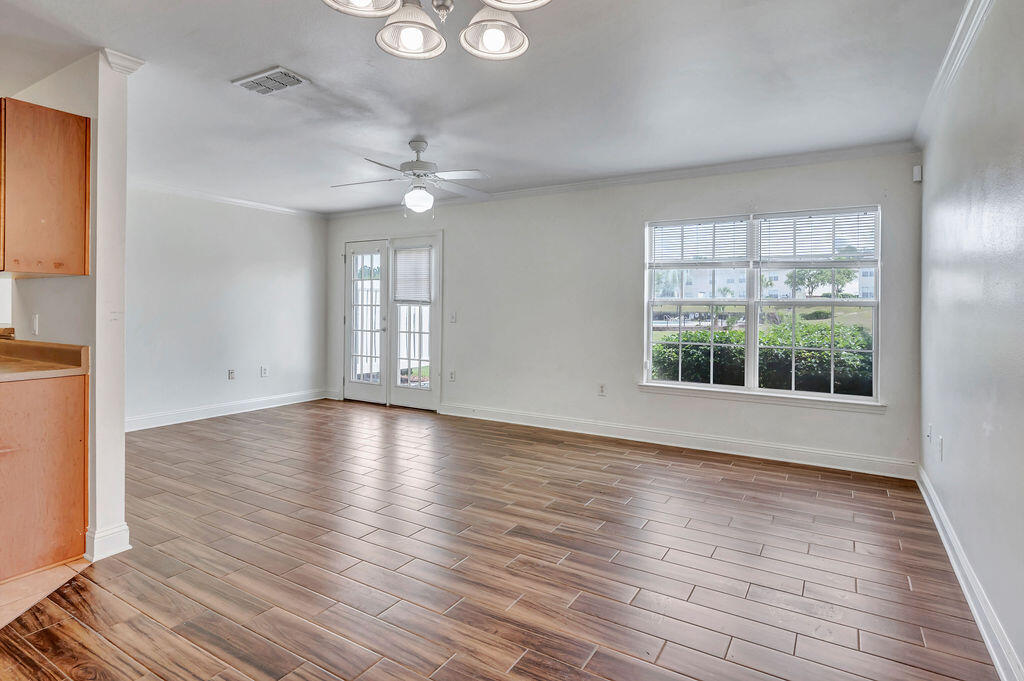 EAGLES LANDING S/D - Residential