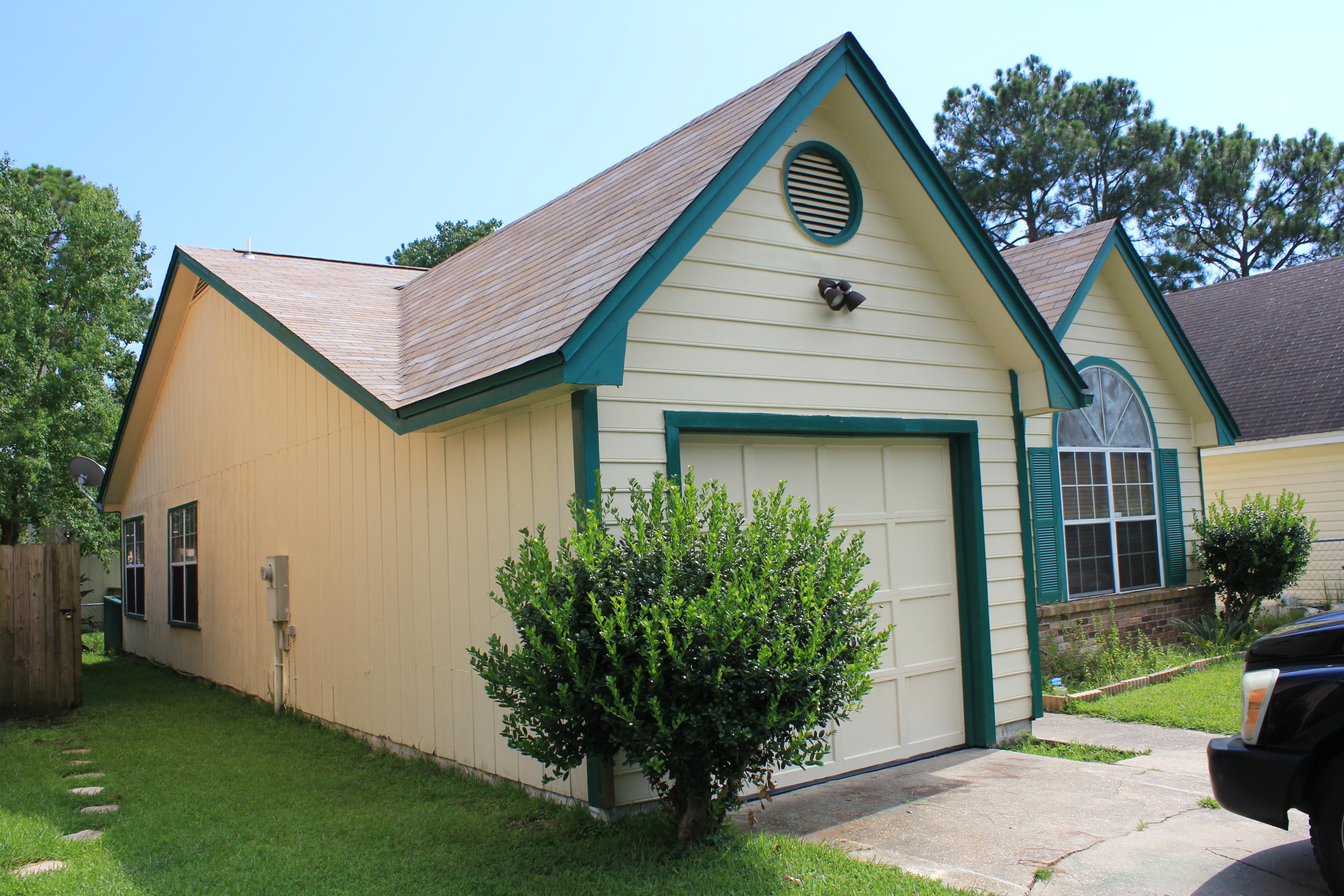 YORKTOWN AT WILLOW BEND - Residential