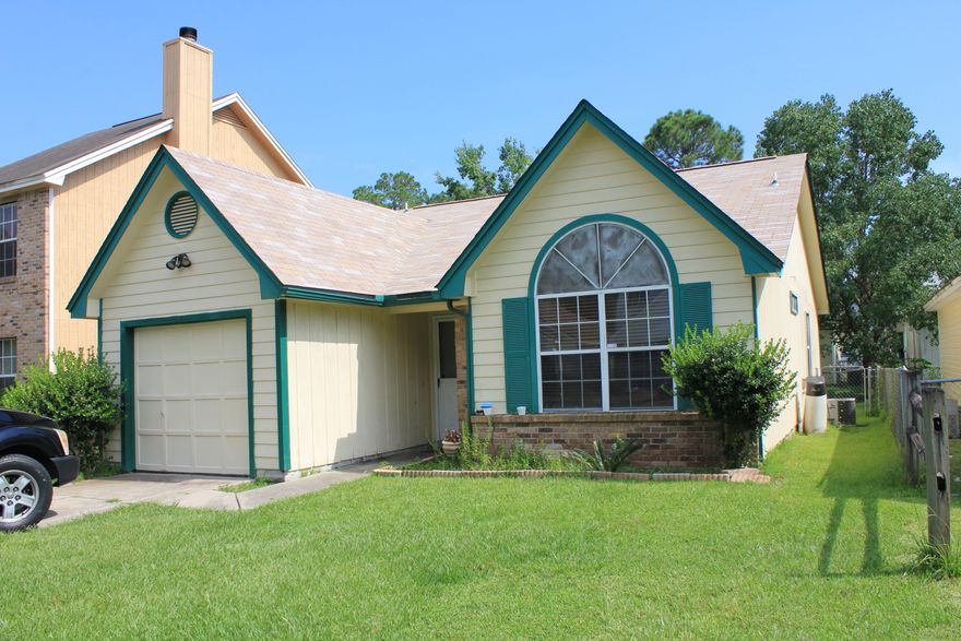 Approved short sale price!! Siding replaced in 2010. Great starter home or retirement home conveniently located close to both bases! The open living area/kitchen floor plan has impressive vaulted ceilings that give the home a warm and spacious feel. The kitchen offers a nice breakfast bar. The low-maintenance yard has a wood deck to relax on or entertain guests. Call to schedule your showing today! Property sold as is.