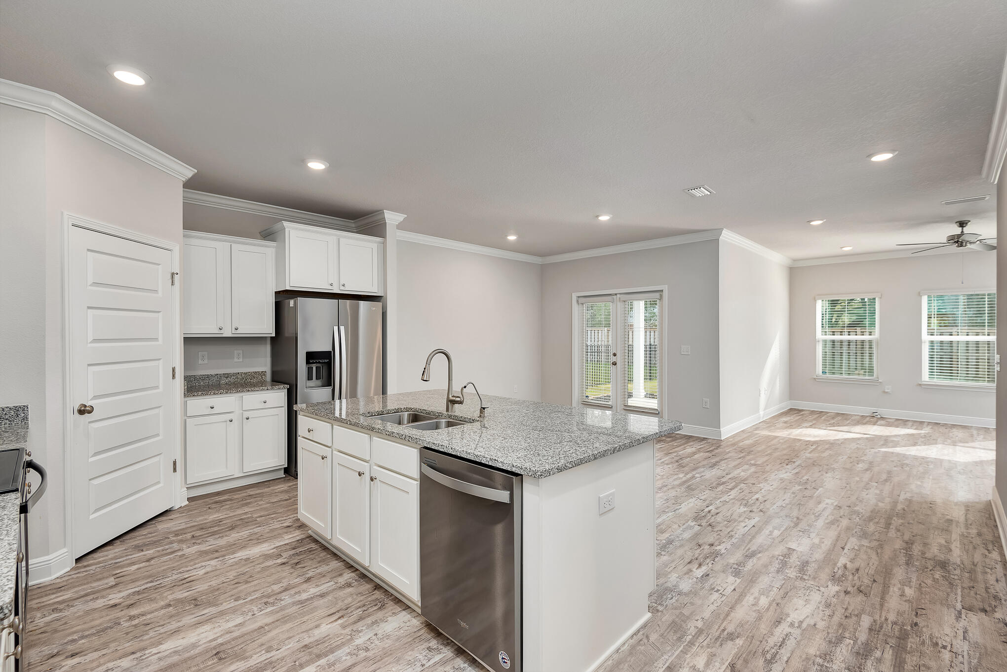 HAMMOCK BAY - FIREFLY - Residential