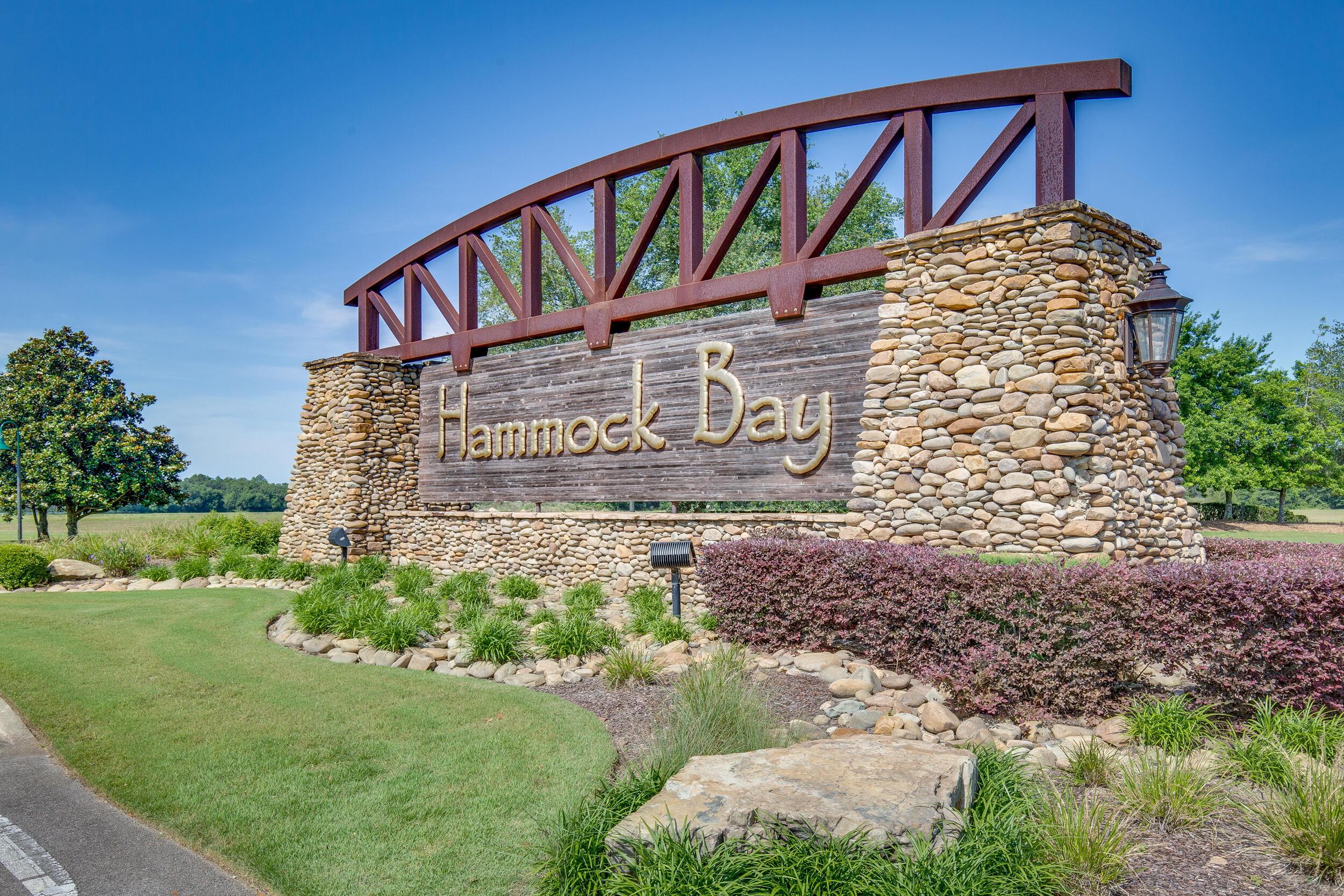 HAMMOCK BAY - FIREFLY - Residential