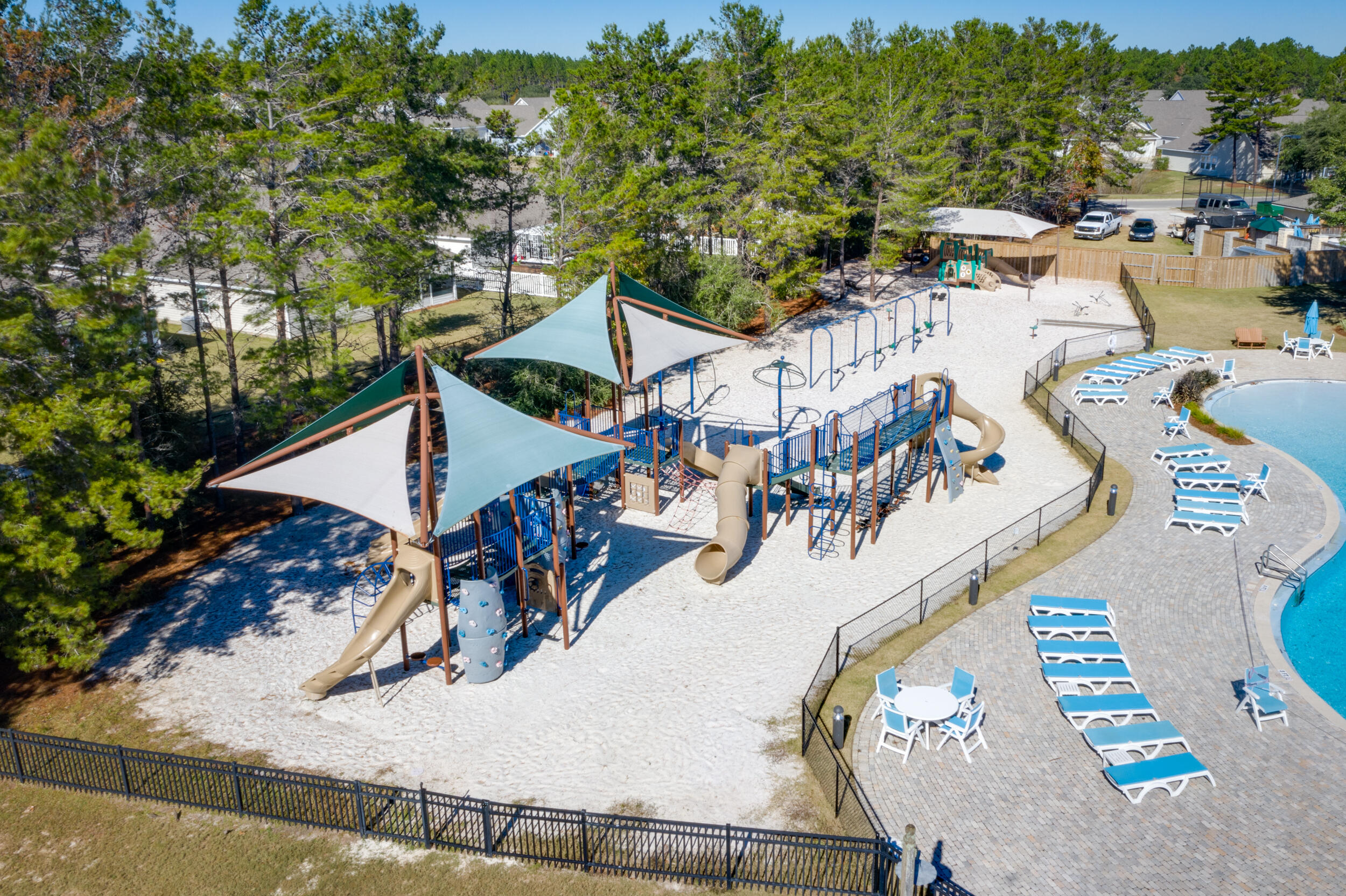 HAMMOCK BAY - FIREFLY - Residential