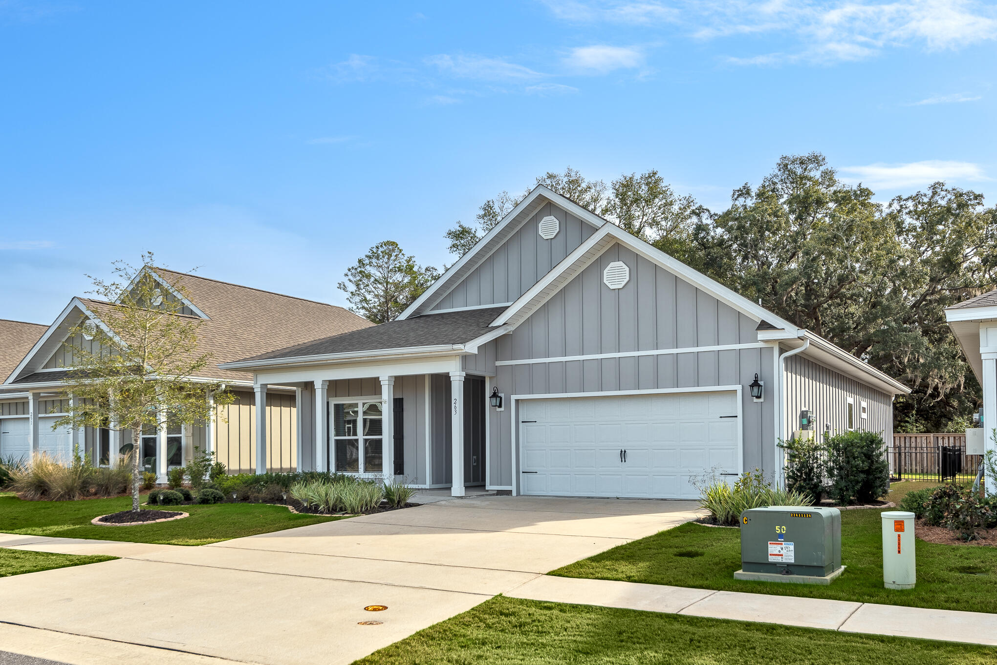 HAMMOCK BAY - FIREFLY - Residential