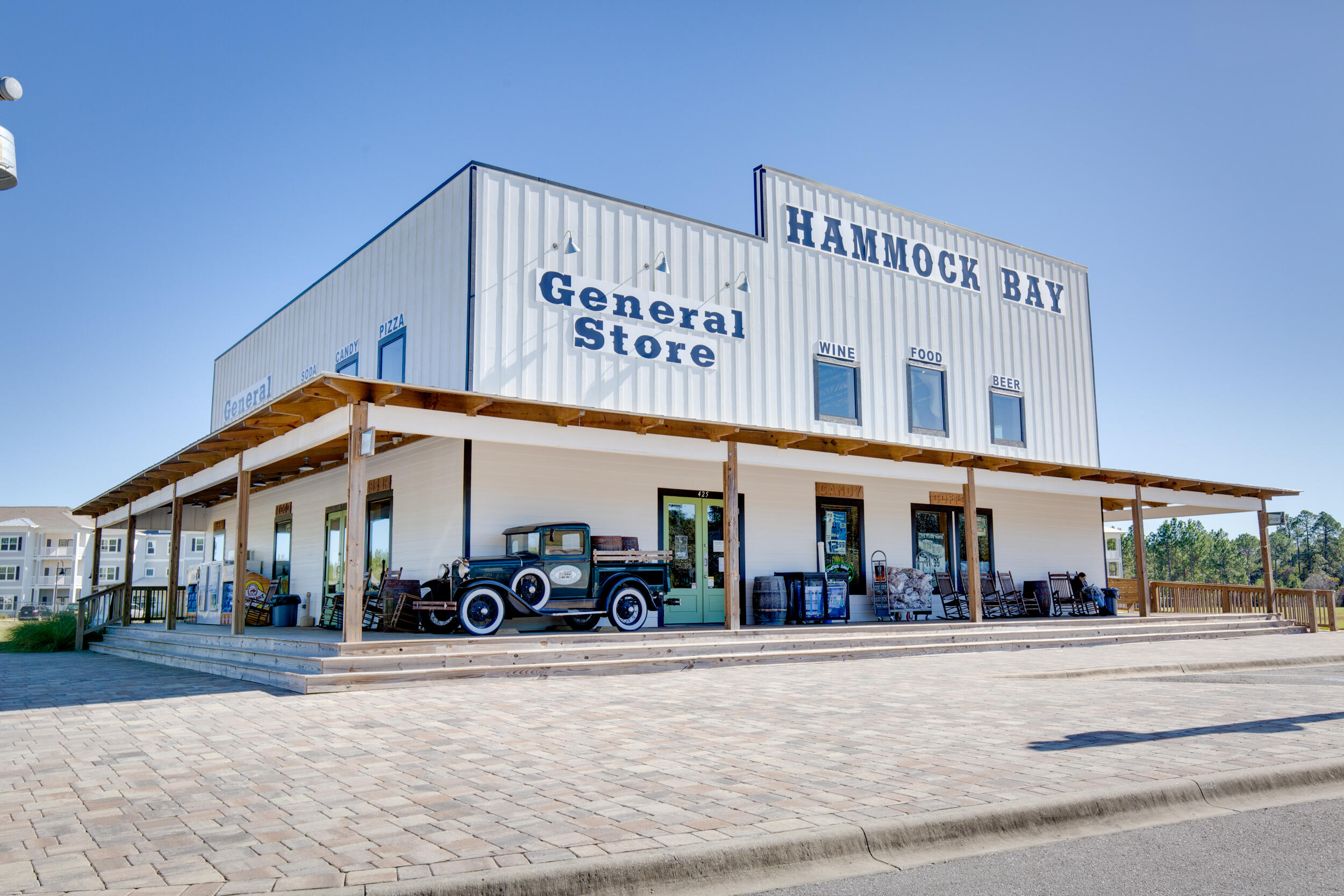 HAMMOCK BAY - FIREFLY - Residential