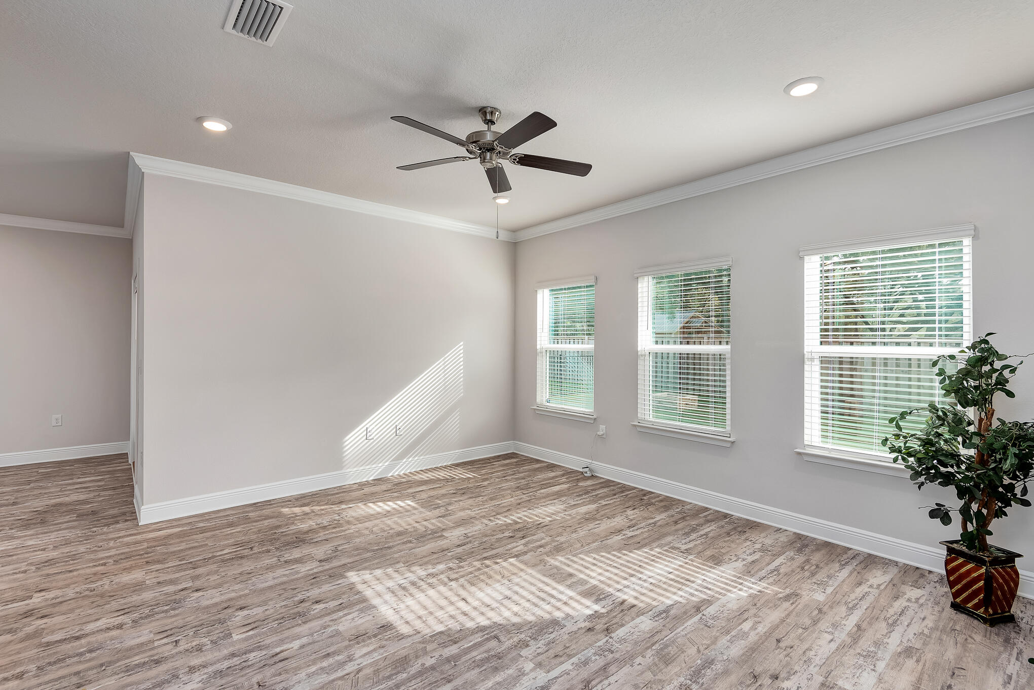 HAMMOCK BAY - FIREFLY - Residential