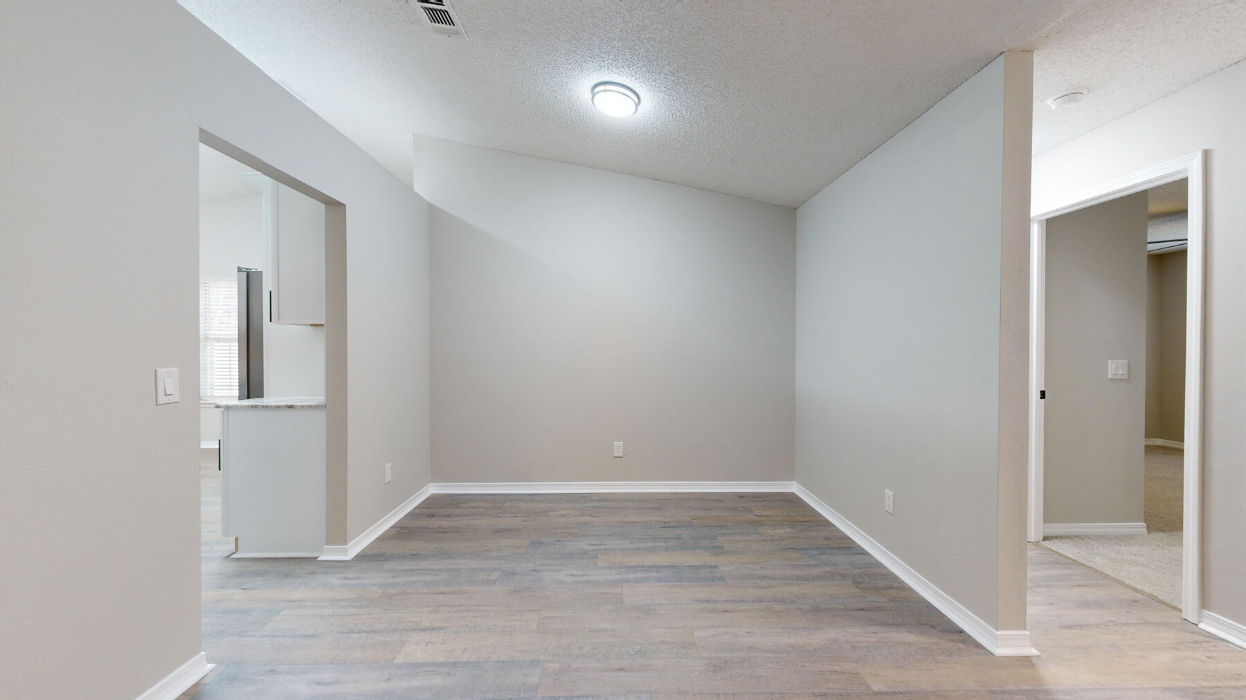 SPANISH TRACE ESTATES - Residential