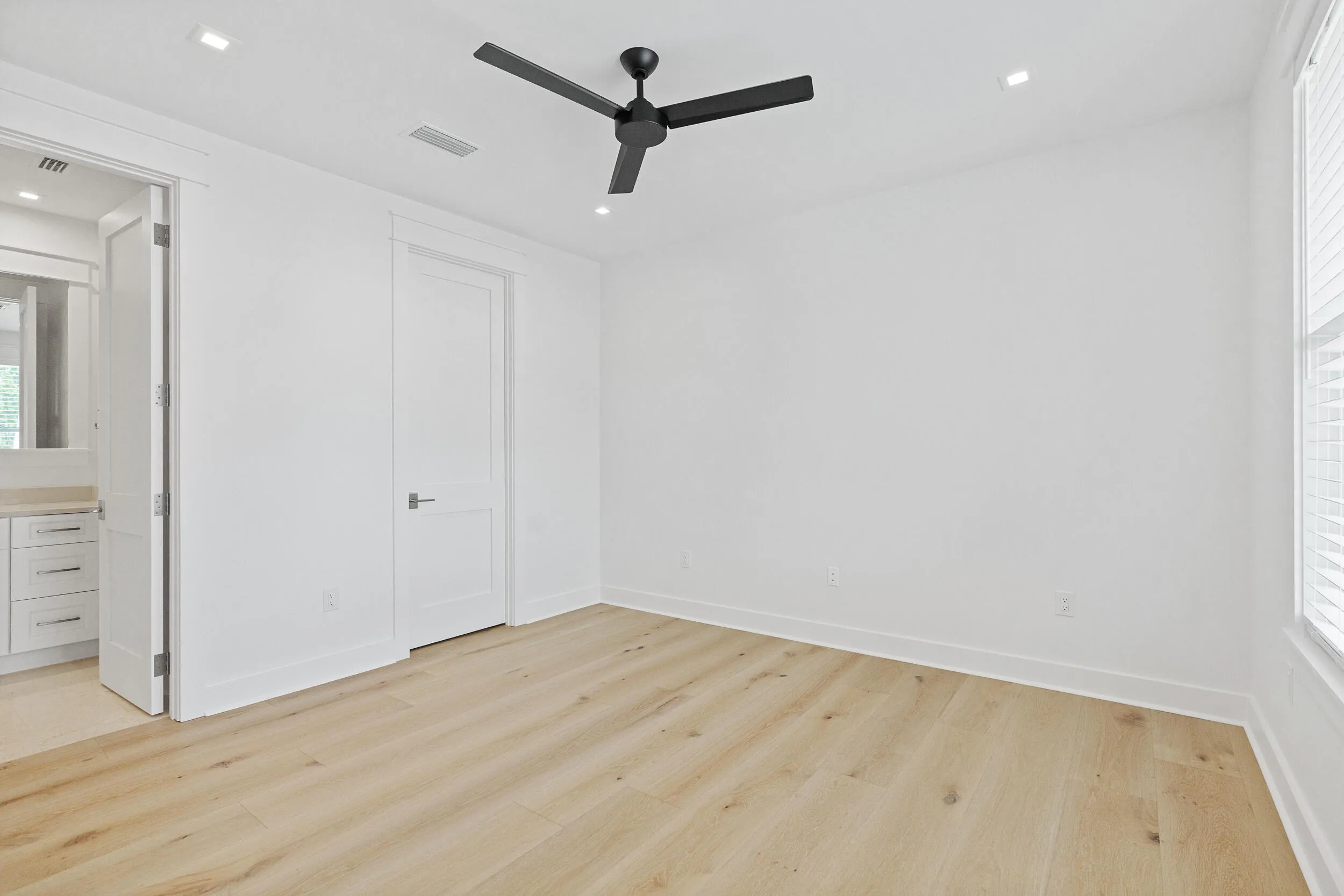 Inlet Beach, Florida, 32461, United States, 5 Bedrooms Bedrooms, ,5 BathroomsBathrooms,Residential,Active,1796139