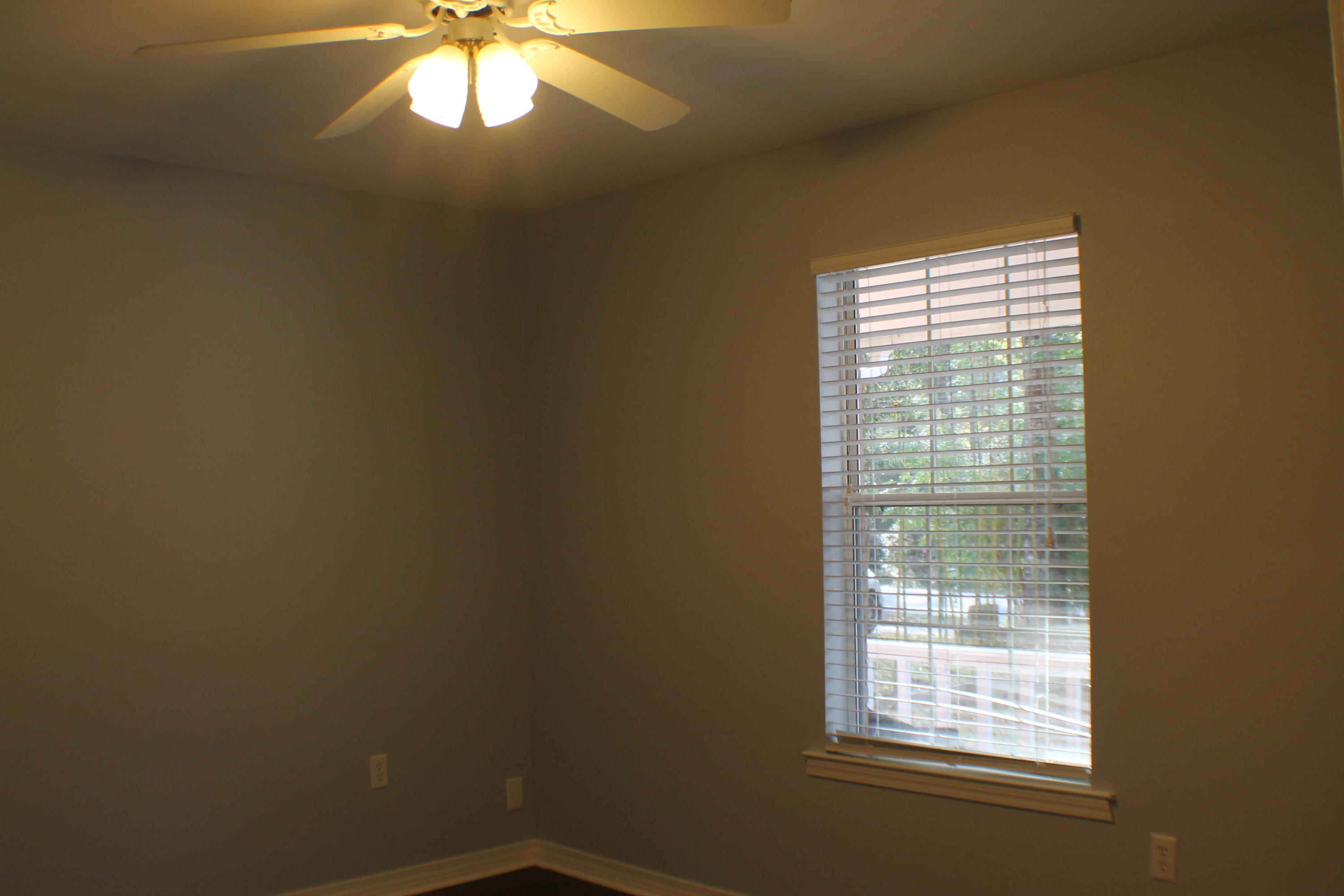 HOLLY HILLS - Residential