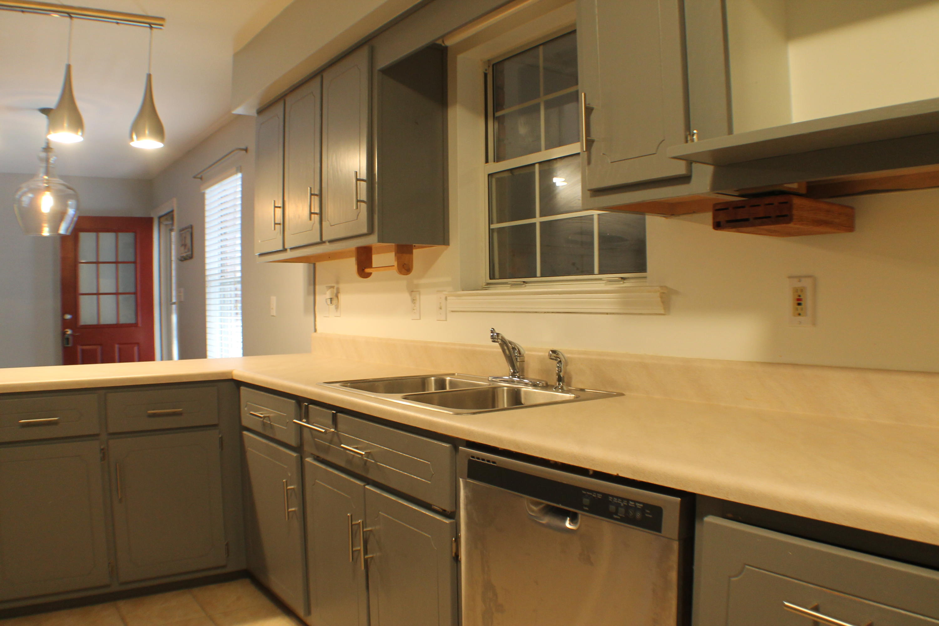 HOLLY HILLS - Residential