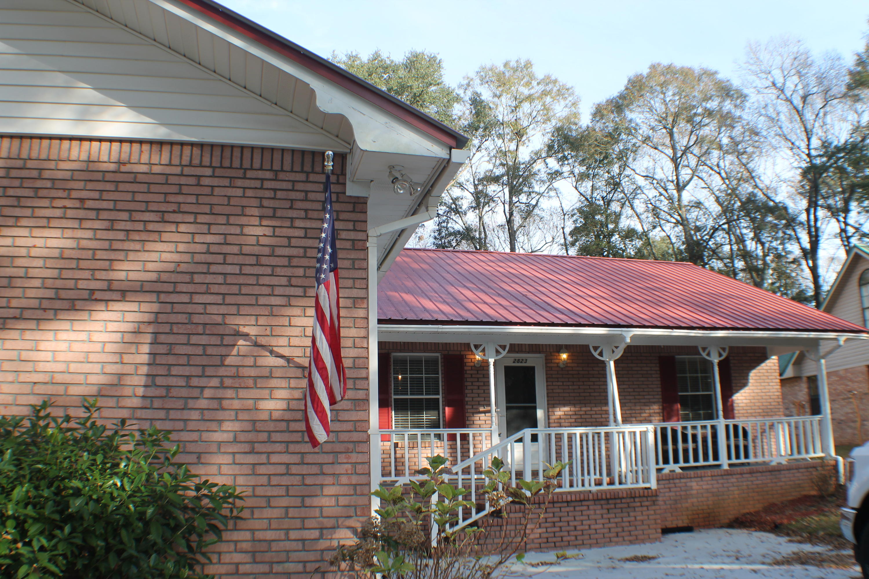 HOLLY HILLS - Residential