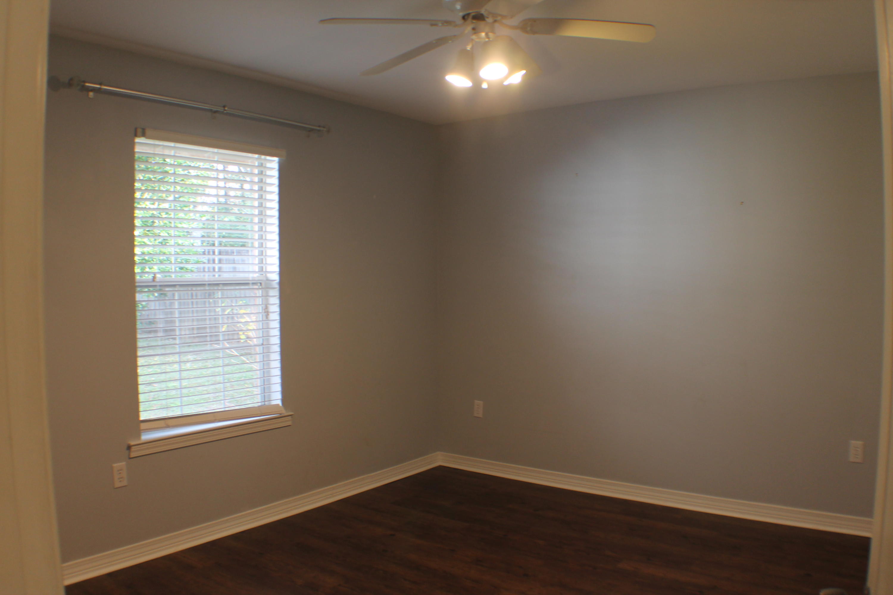 HOLLY HILLS - Residential