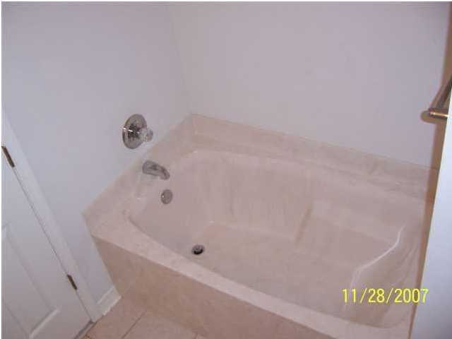 REFLECTIONS AT BLUEWATER BAY T/H - Residential