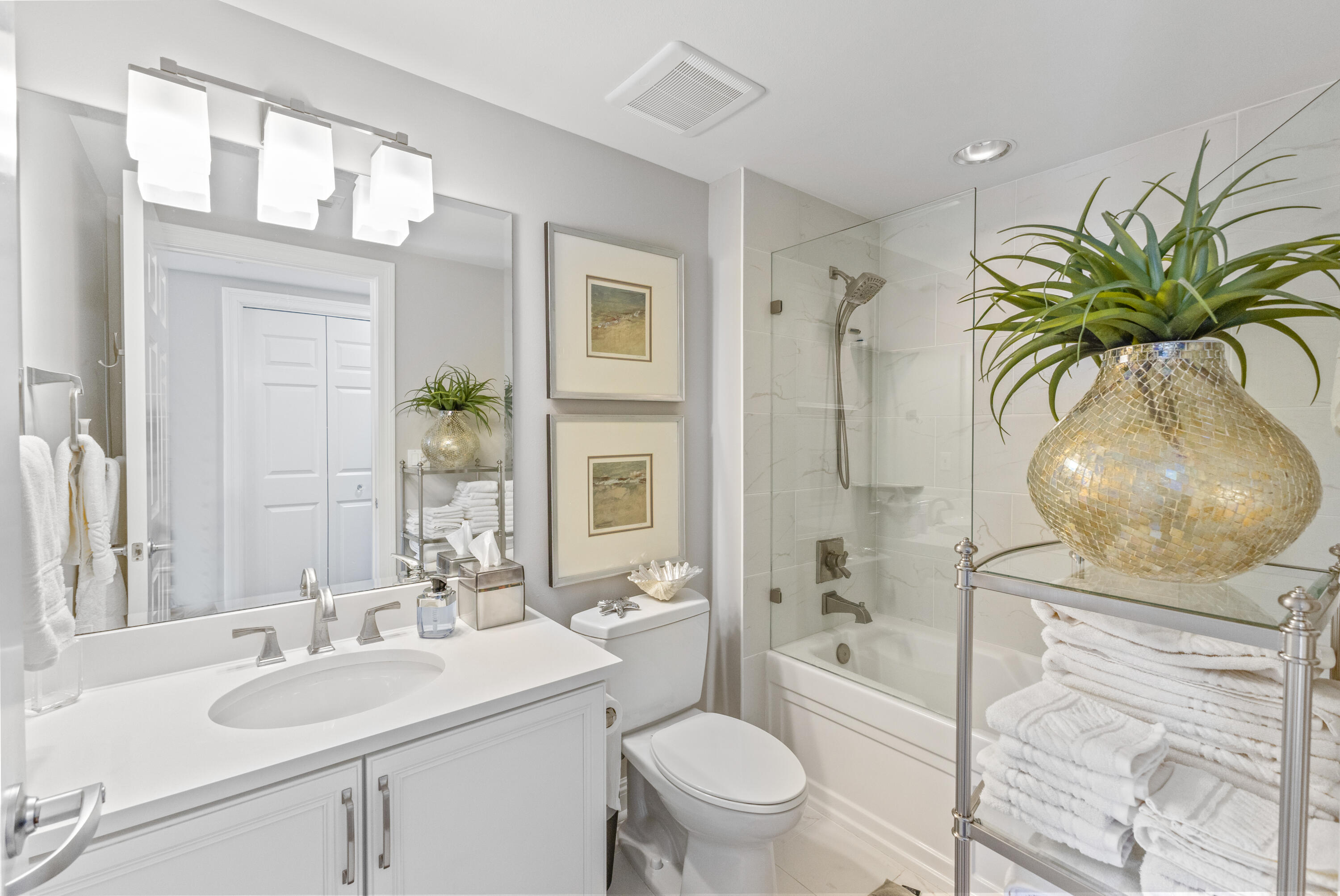 ONE BEACH CLUB DRIVE - Residential