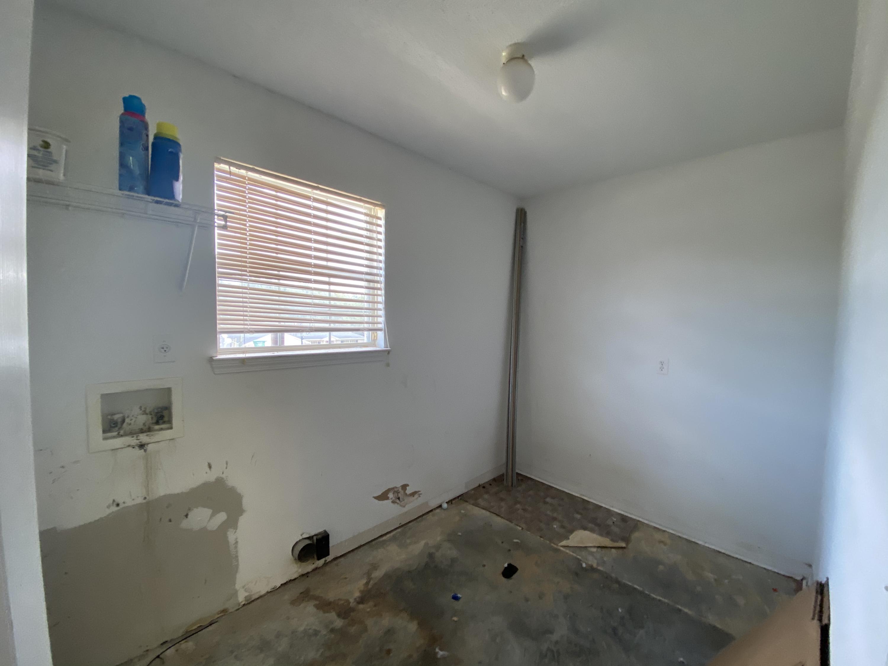 COUNTRYVIEW ESTATES 10TH ADDN - Residential