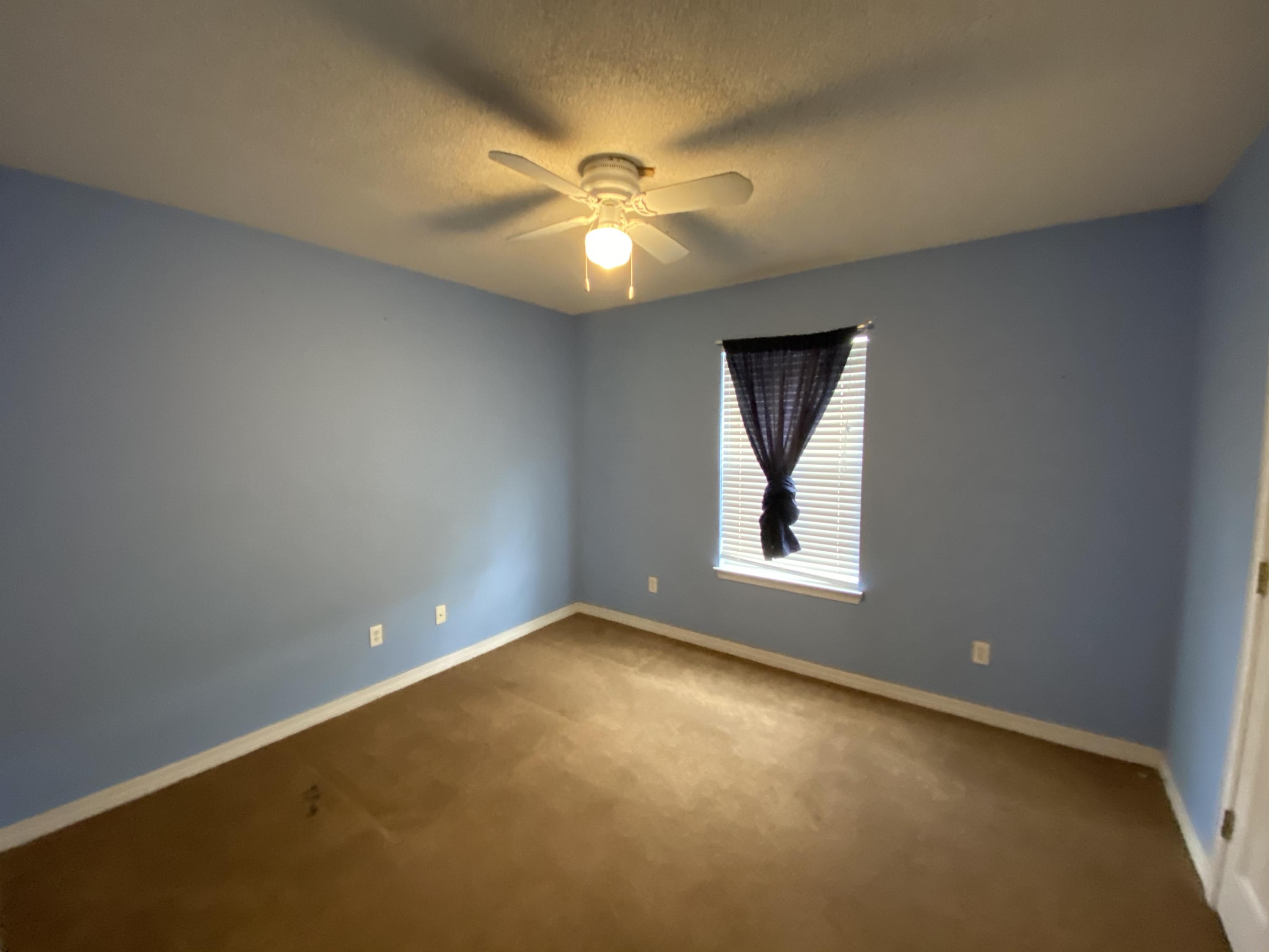 COUNTRYVIEW ESTATES 10TH ADDN - Residential