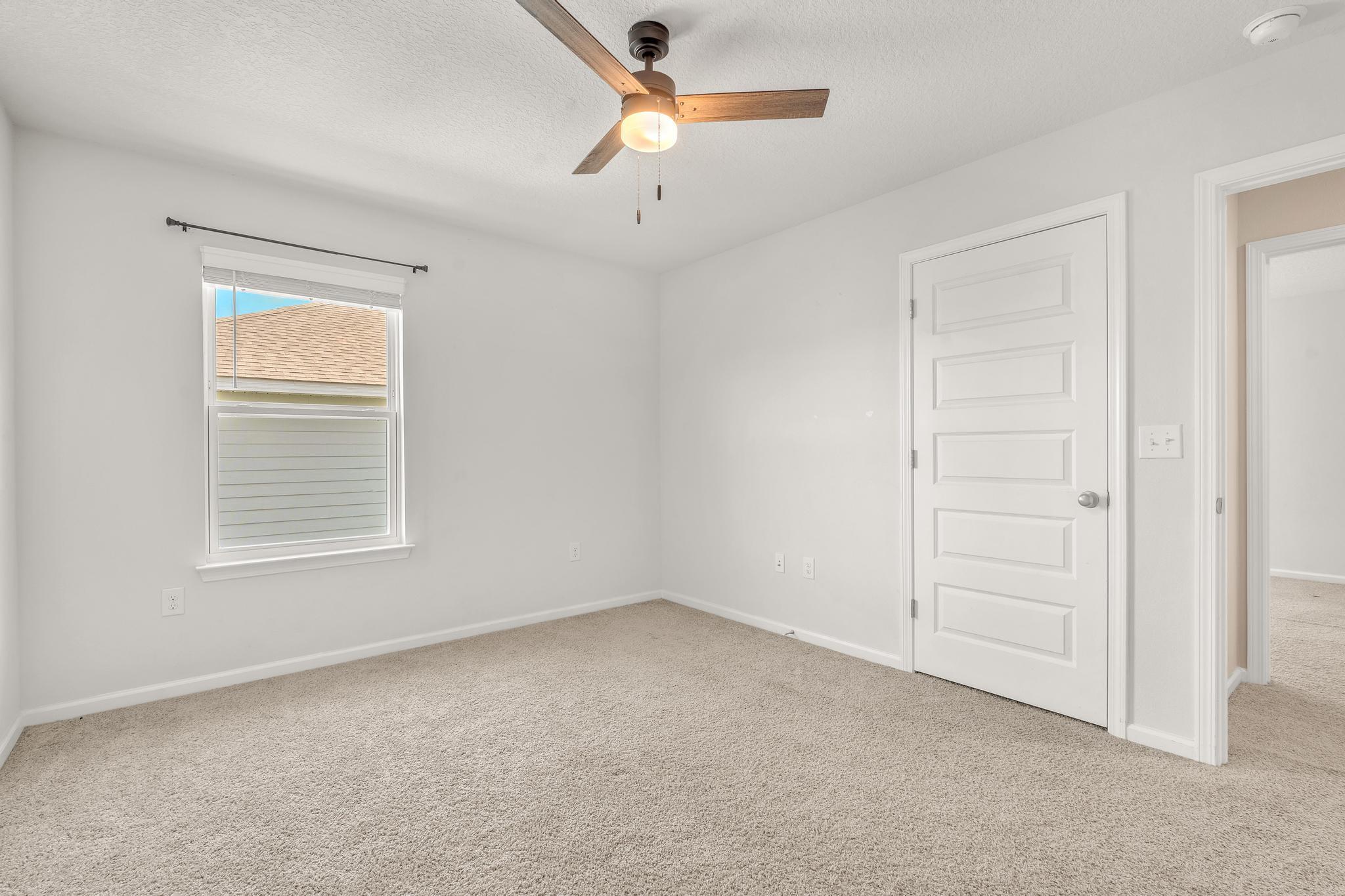 HAMMOCK BAY - Residential Lease