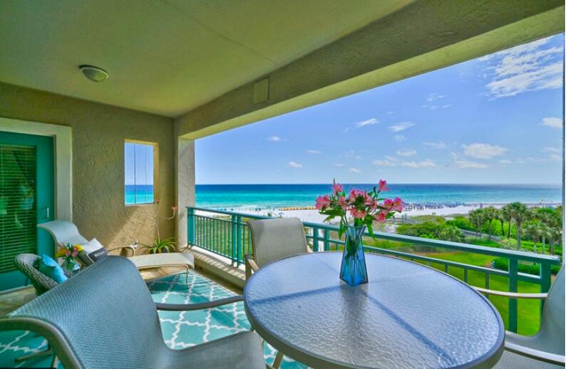 SOUTHWINDS II - Residential