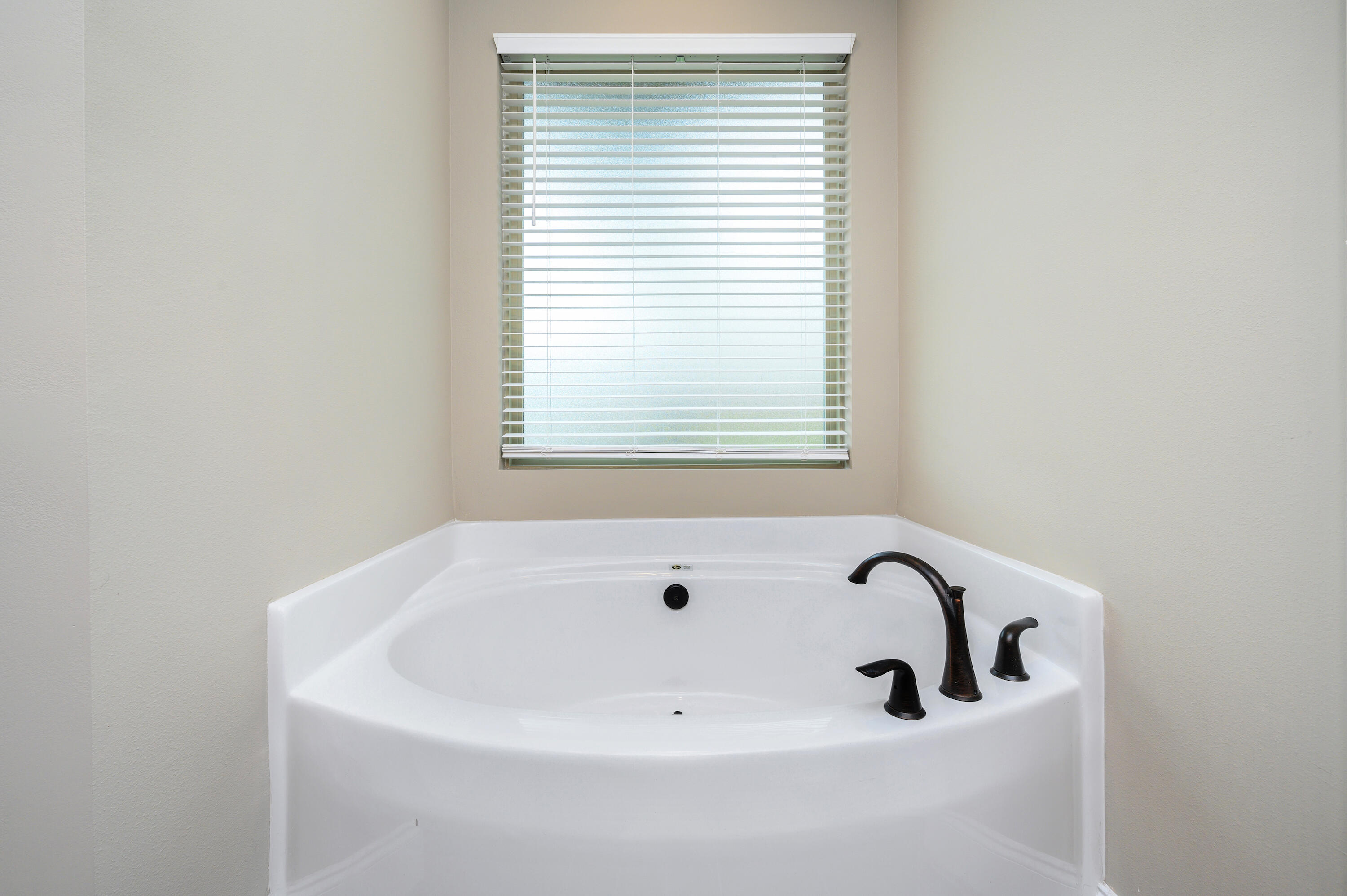 CALLAHAN S/D Lot 4 INC - Residential