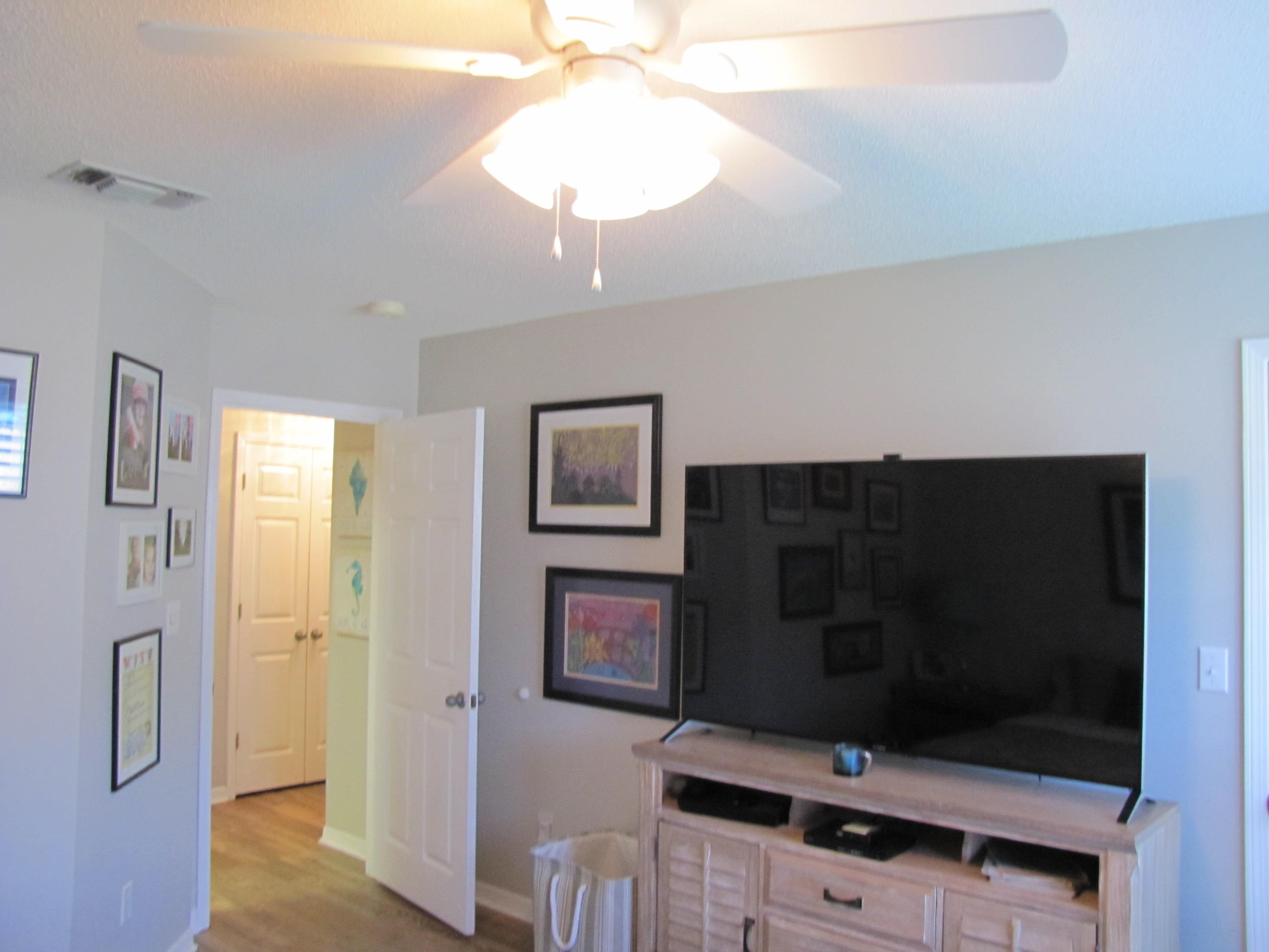 HOLIDAY SHORES EST 4TH ADDN - Residential Lease