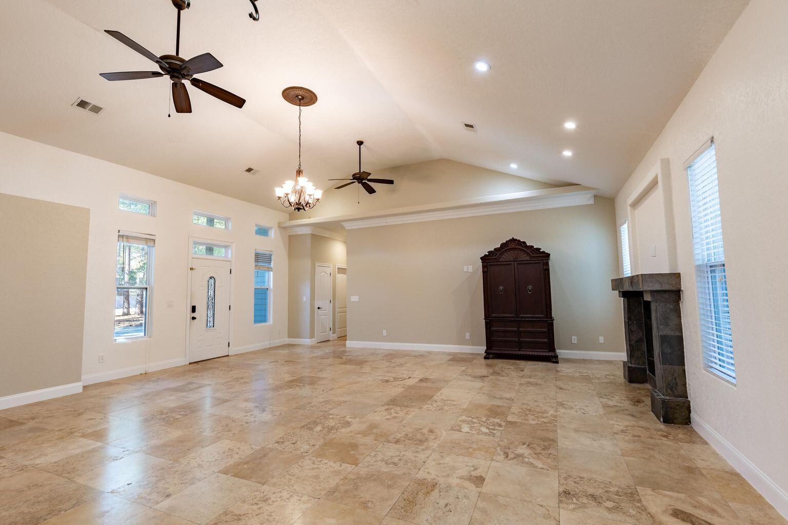 BAHIA VISTA - Residential