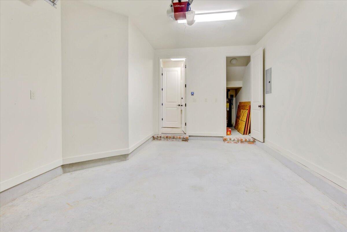 MARINA LANDING - Residential