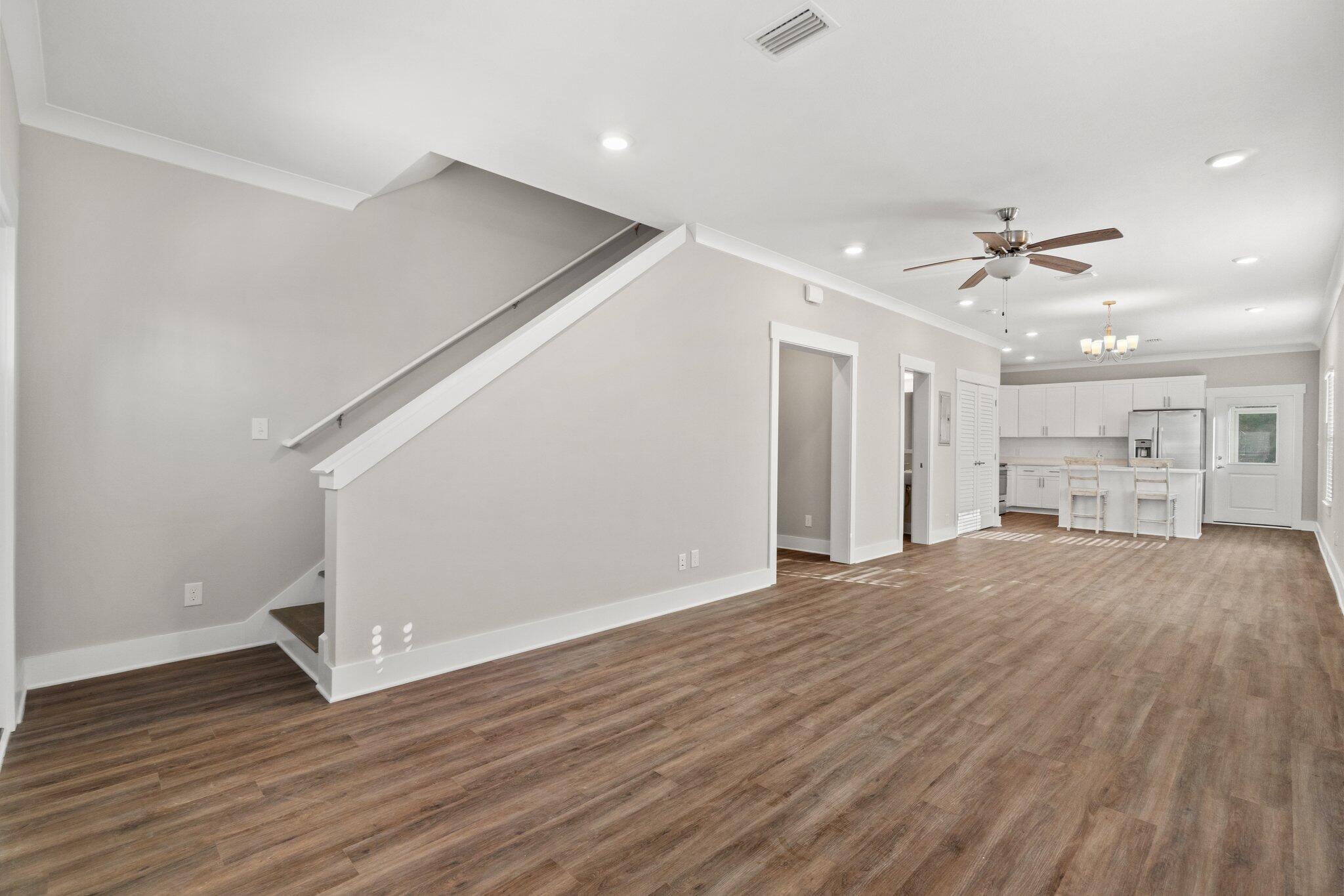 VERANDAS AT FREEPORT - Residential Lease