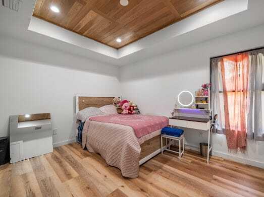 OAKWOOD HILLS - Residential