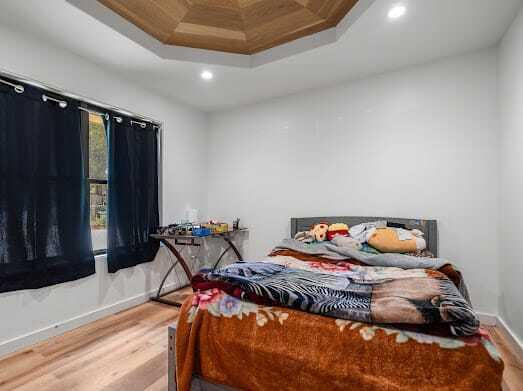 OAKWOOD HILLS - Residential