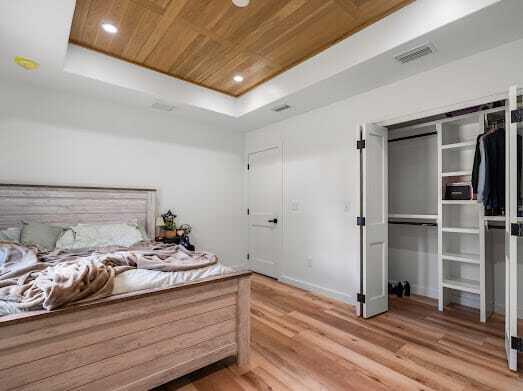 OAKWOOD HILLS - Residential