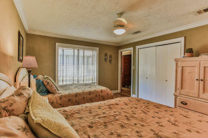 AUGUSTA VILLAGE CONDO - Residential