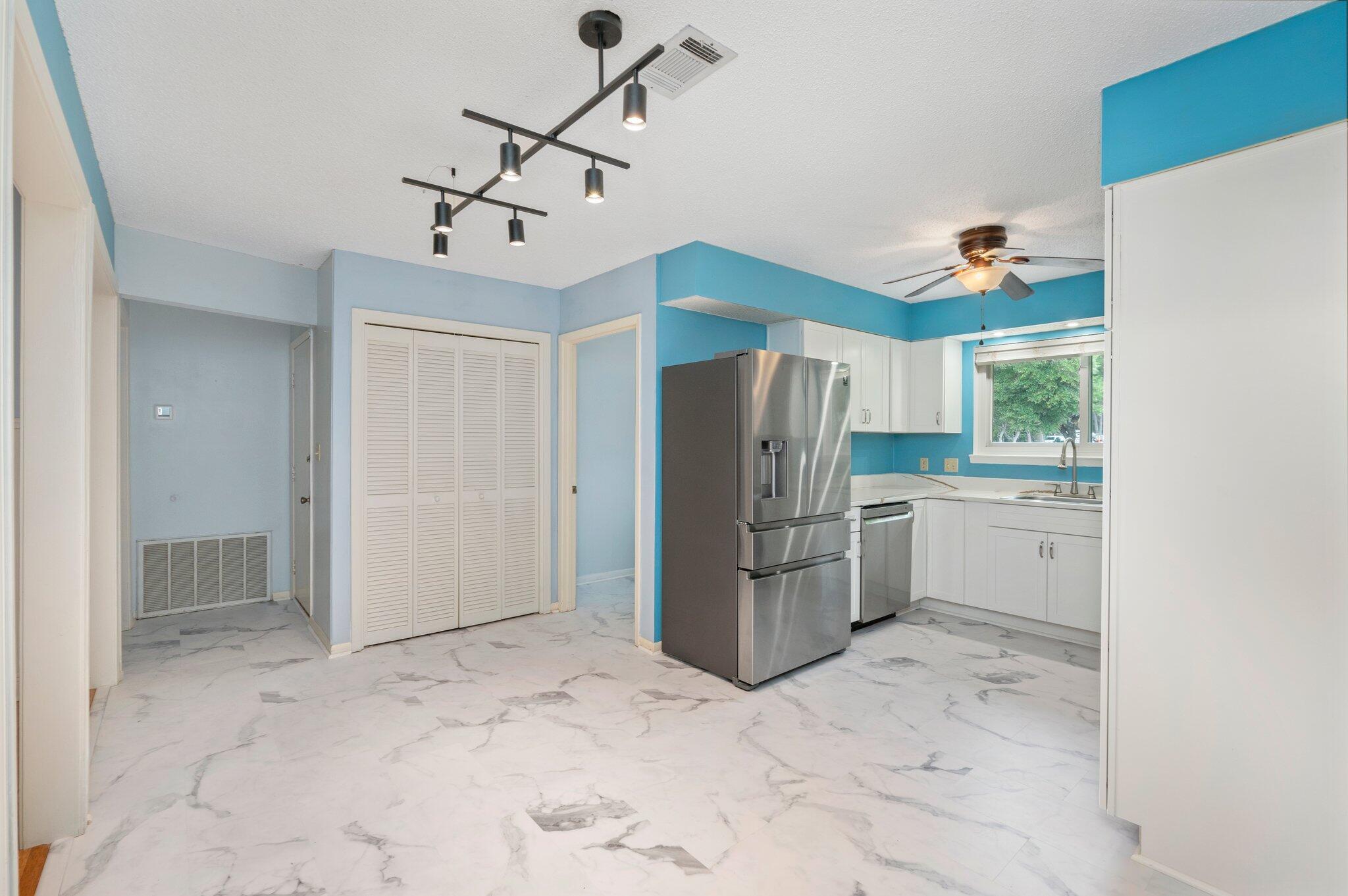 CARIBBEAN EAST UNIT 1 LOT 16 BLK B - Residential Lease