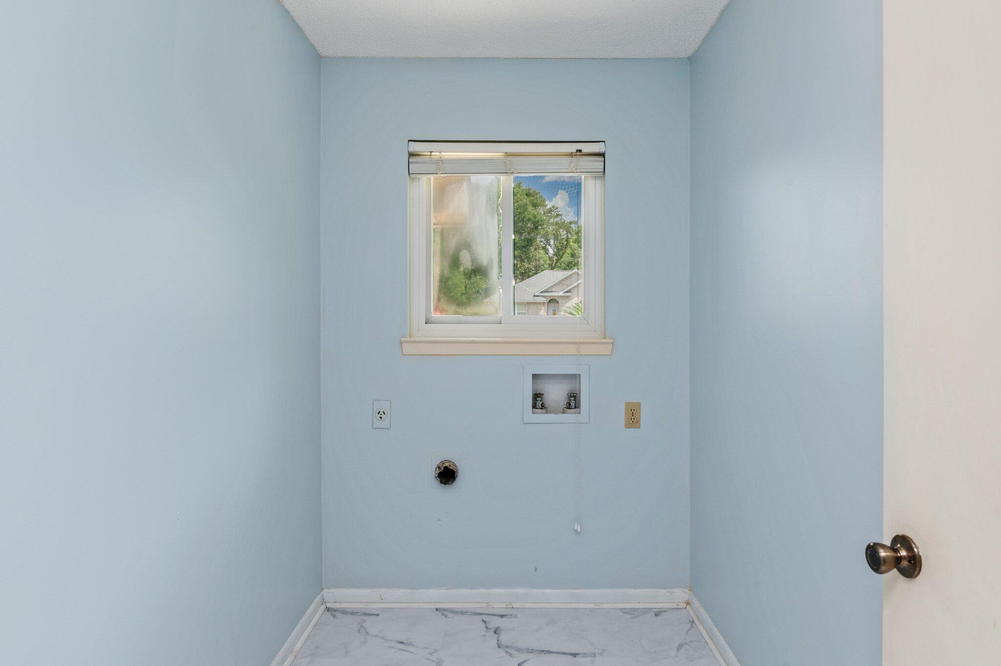 CARIBBEAN EAST UNIT 1 LOT 16 BLK B - Residential Lease