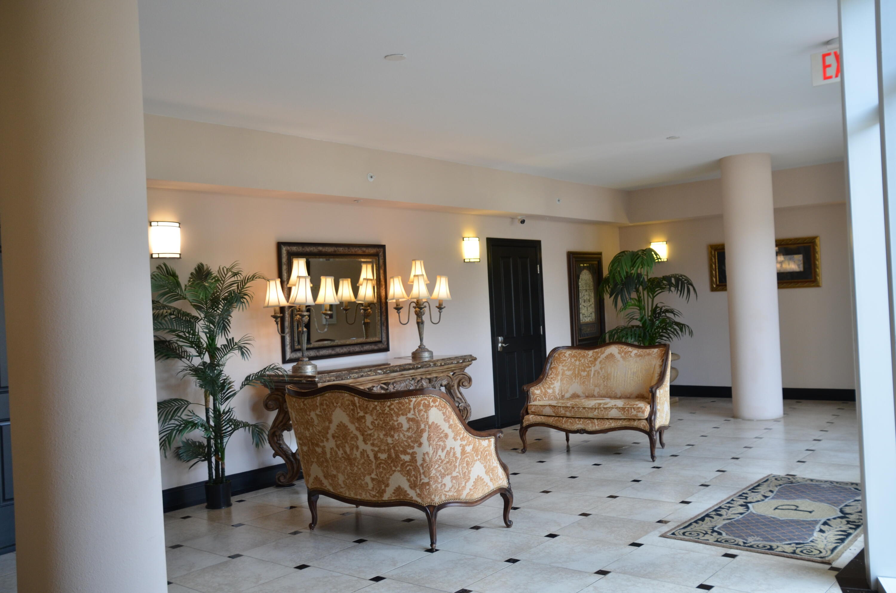 PRESIDIO YACHT CLUB - Residential