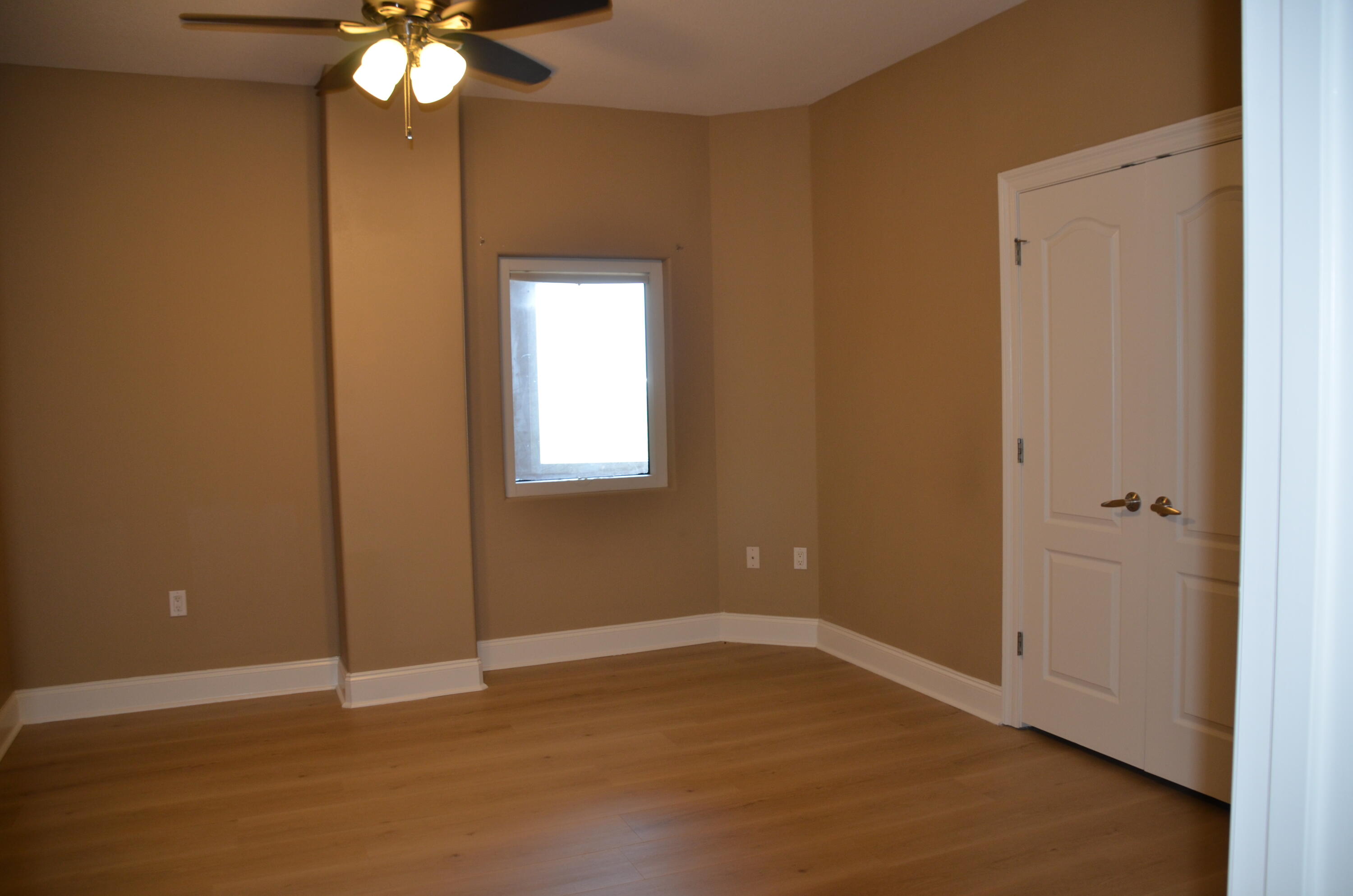 PRESIDIO YACHT CLUB - Residential