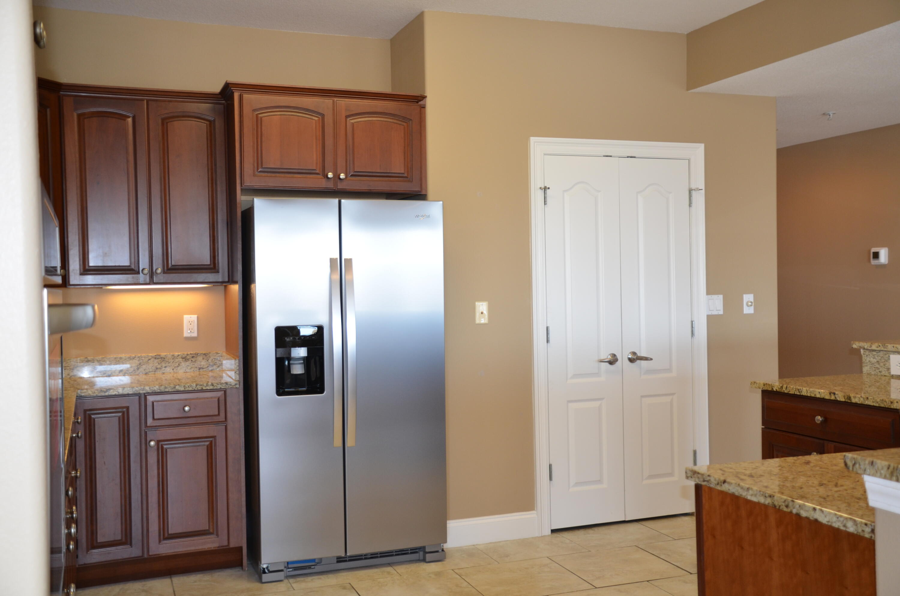 PRESIDIO YACHT CLUB - Residential