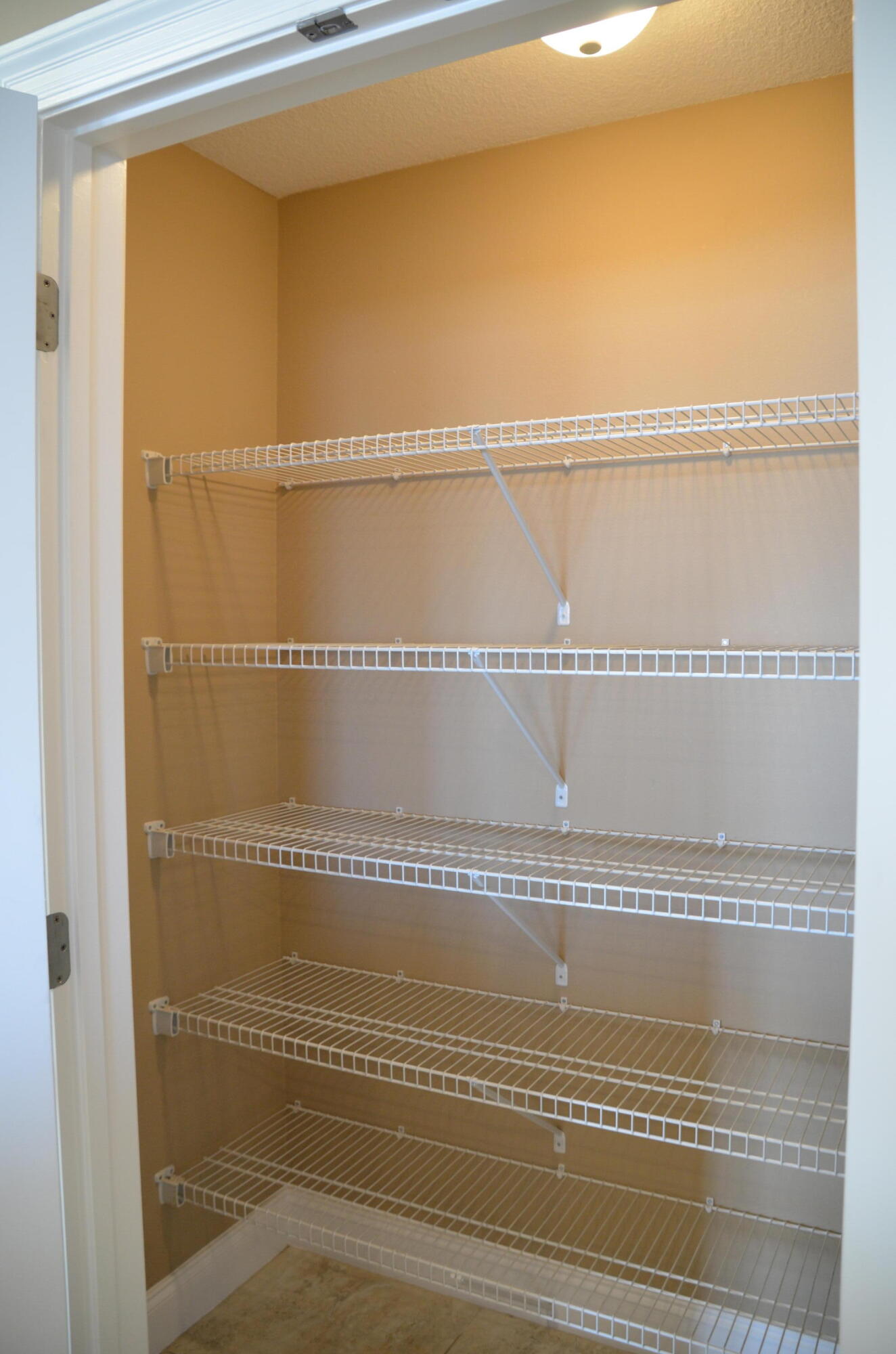 PRESIDIO YACHT CLUB - Residential