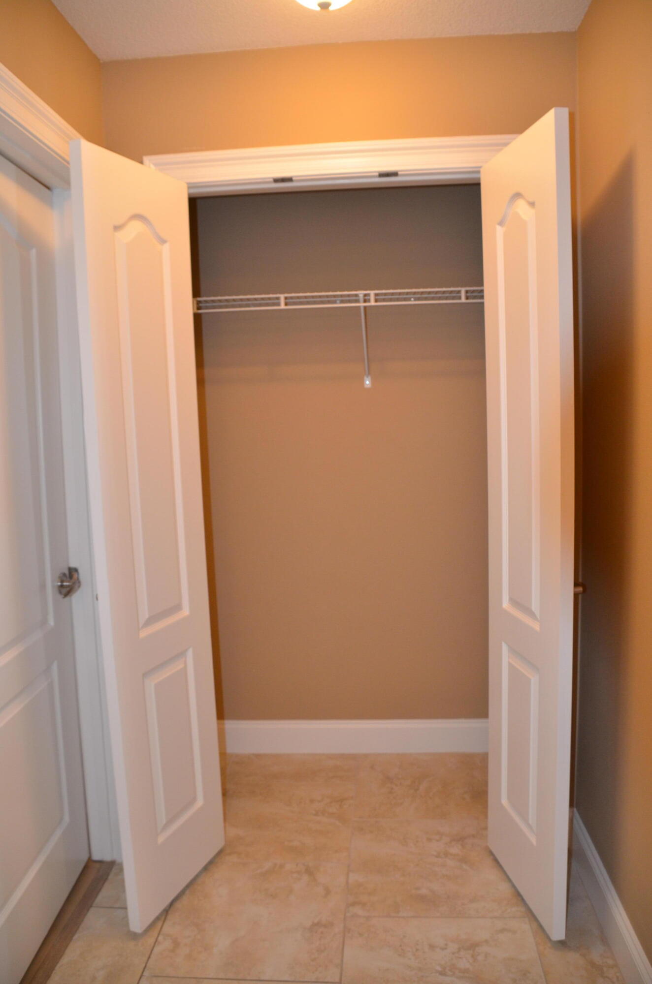 PRESIDIO YACHT CLUB - Residential