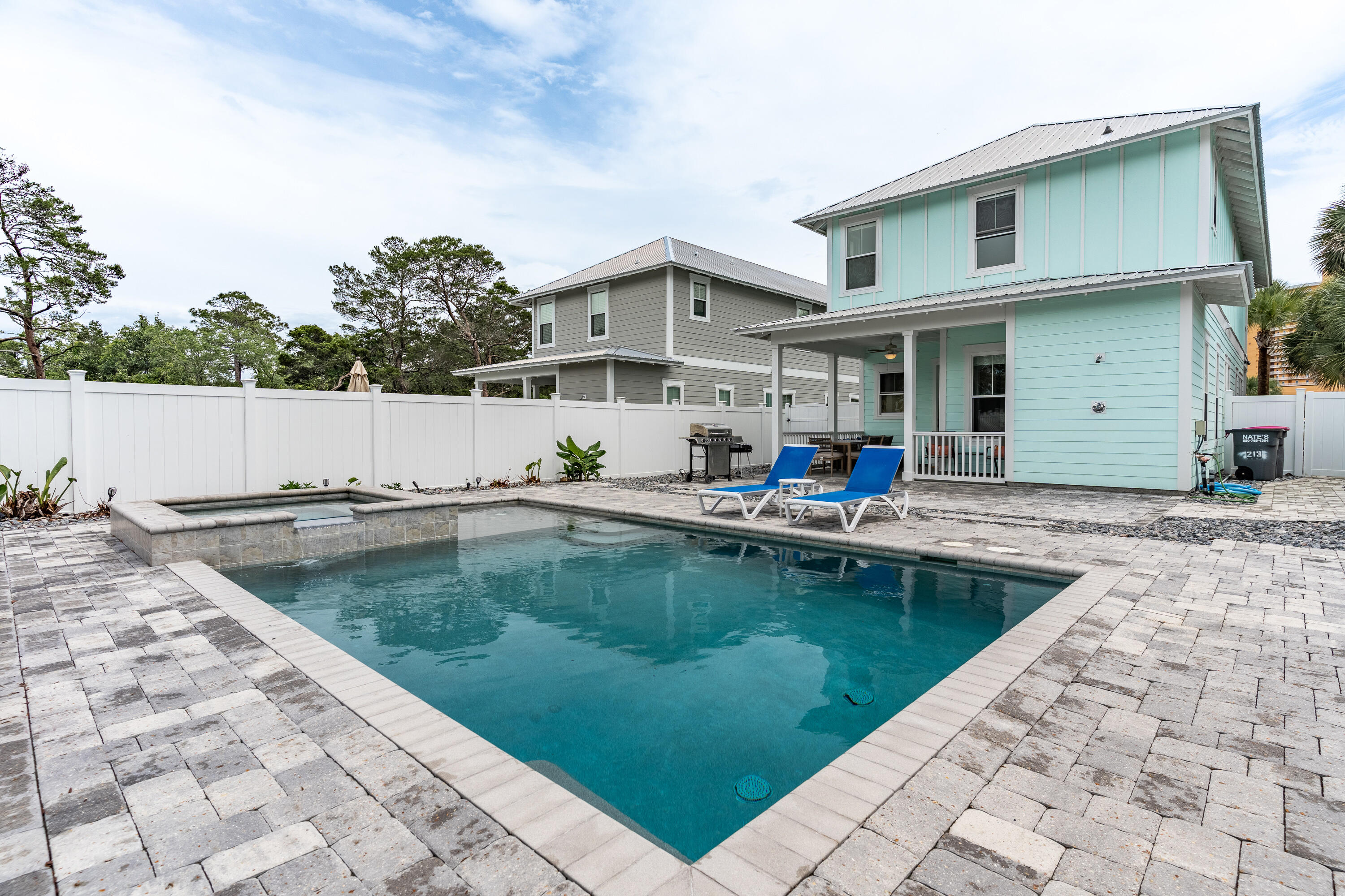 NO RECORDED SUBDIVISION - Residential