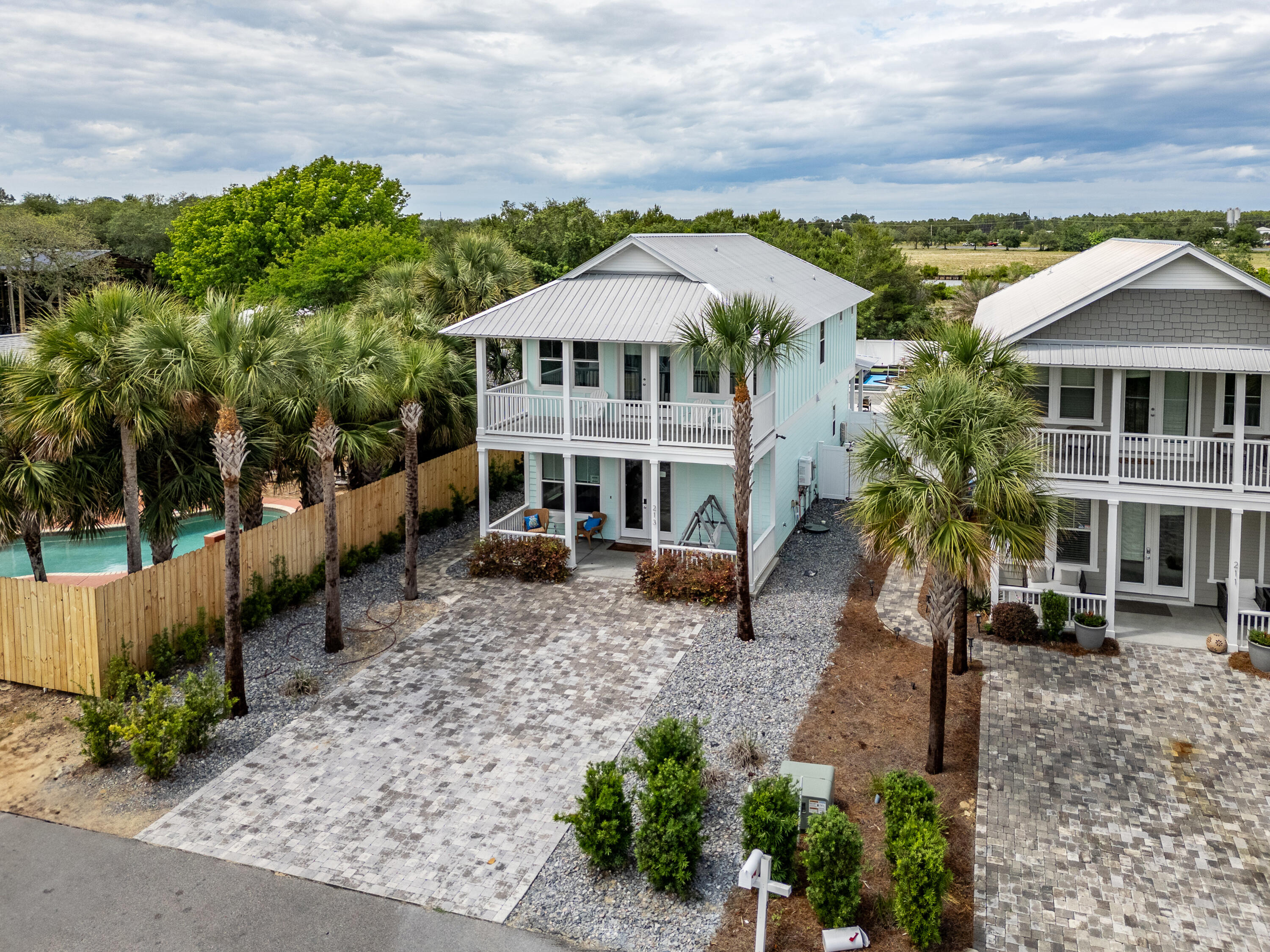 NO RECORDED SUBDIVISION - Residential