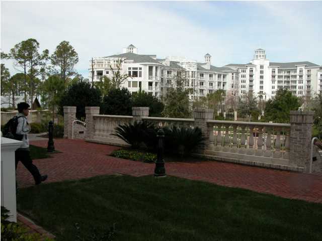 GRAND SANDESTIN - Residential Lease