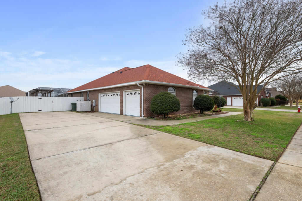 ENCLAVE AT BENTLEY OAKS - Residential