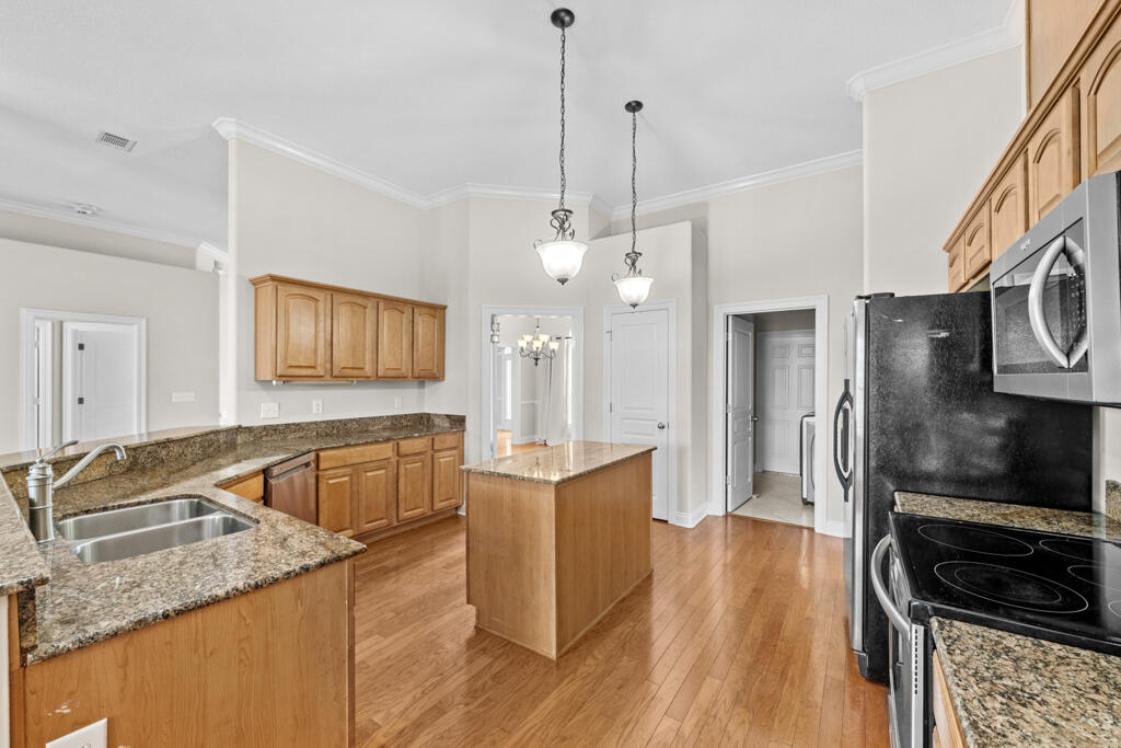 ENCLAVE AT BENTLEY OAKS - Residential