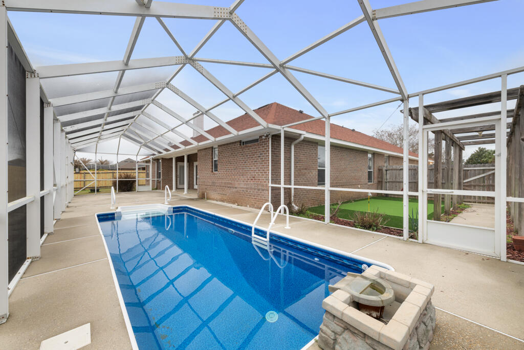 ENCLAVE AT BENTLEY OAKS - Residential