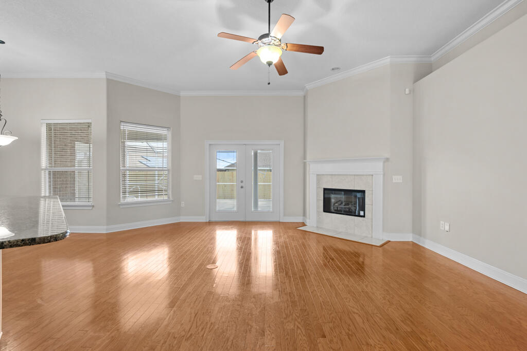 ENCLAVE AT BENTLEY OAKS - Residential