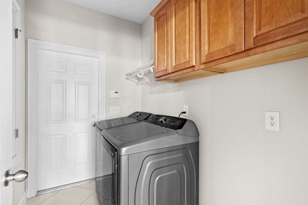 ENCLAVE AT BENTLEY OAKS - Residential