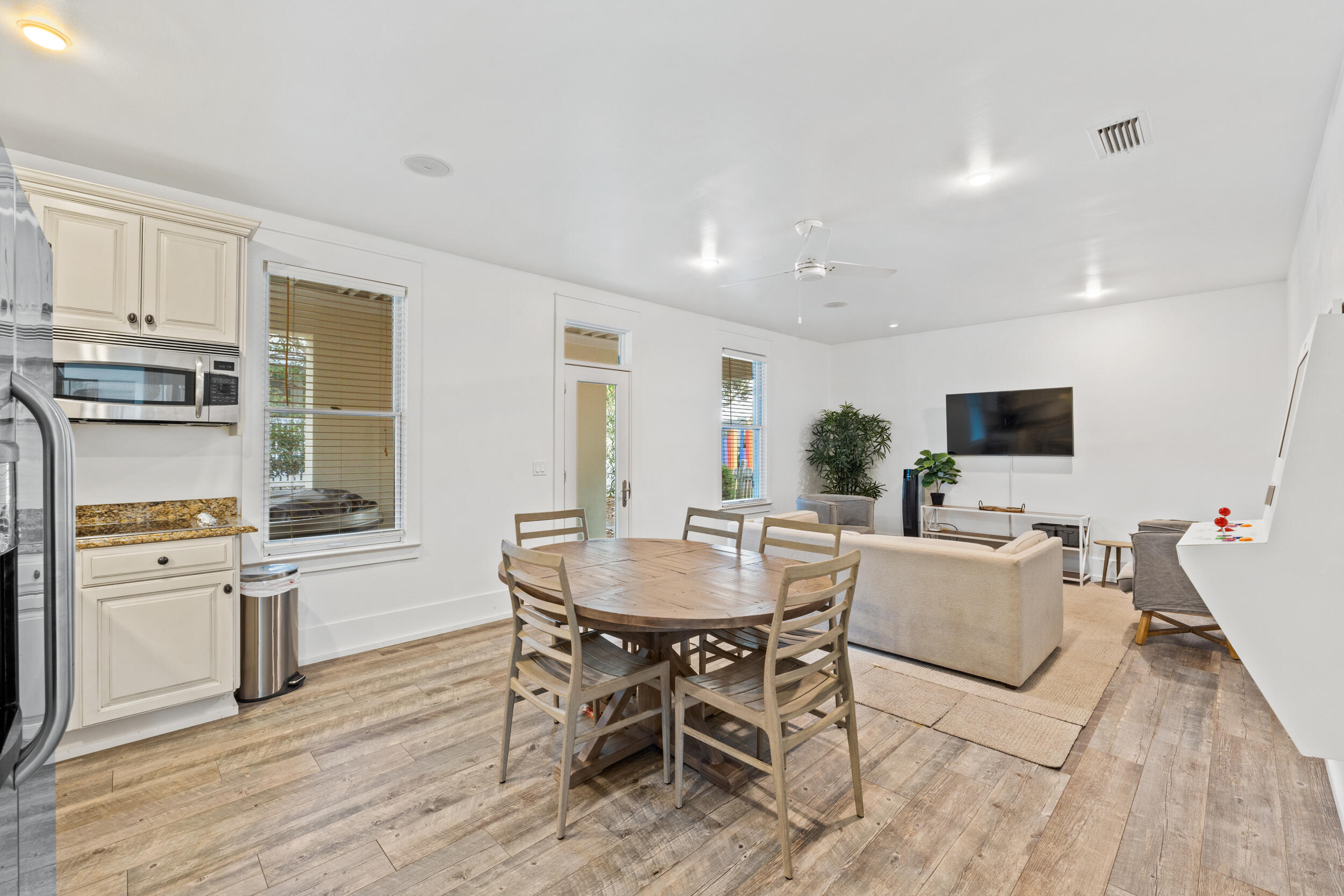 FRANGISTA BEACH 1ST ADDN - Residential