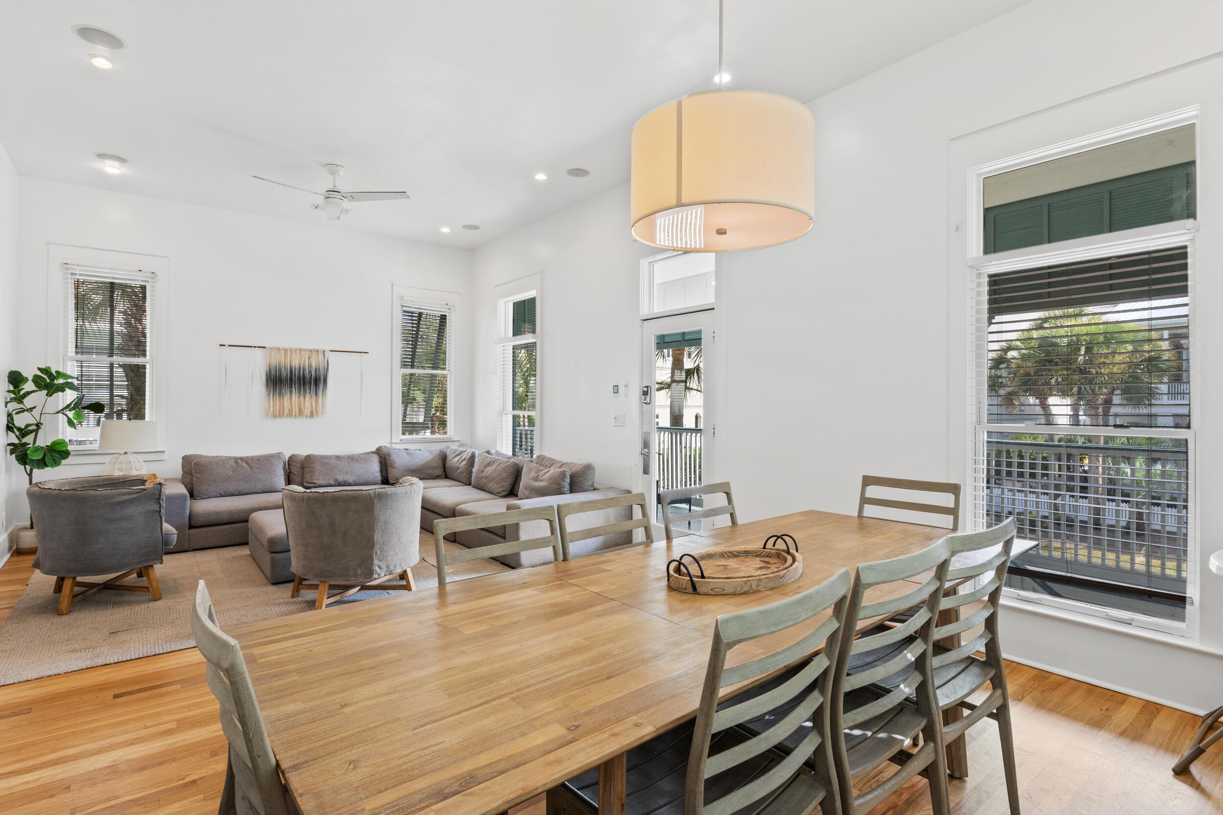 FRANGISTA BEACH 1ST ADDN - Residential